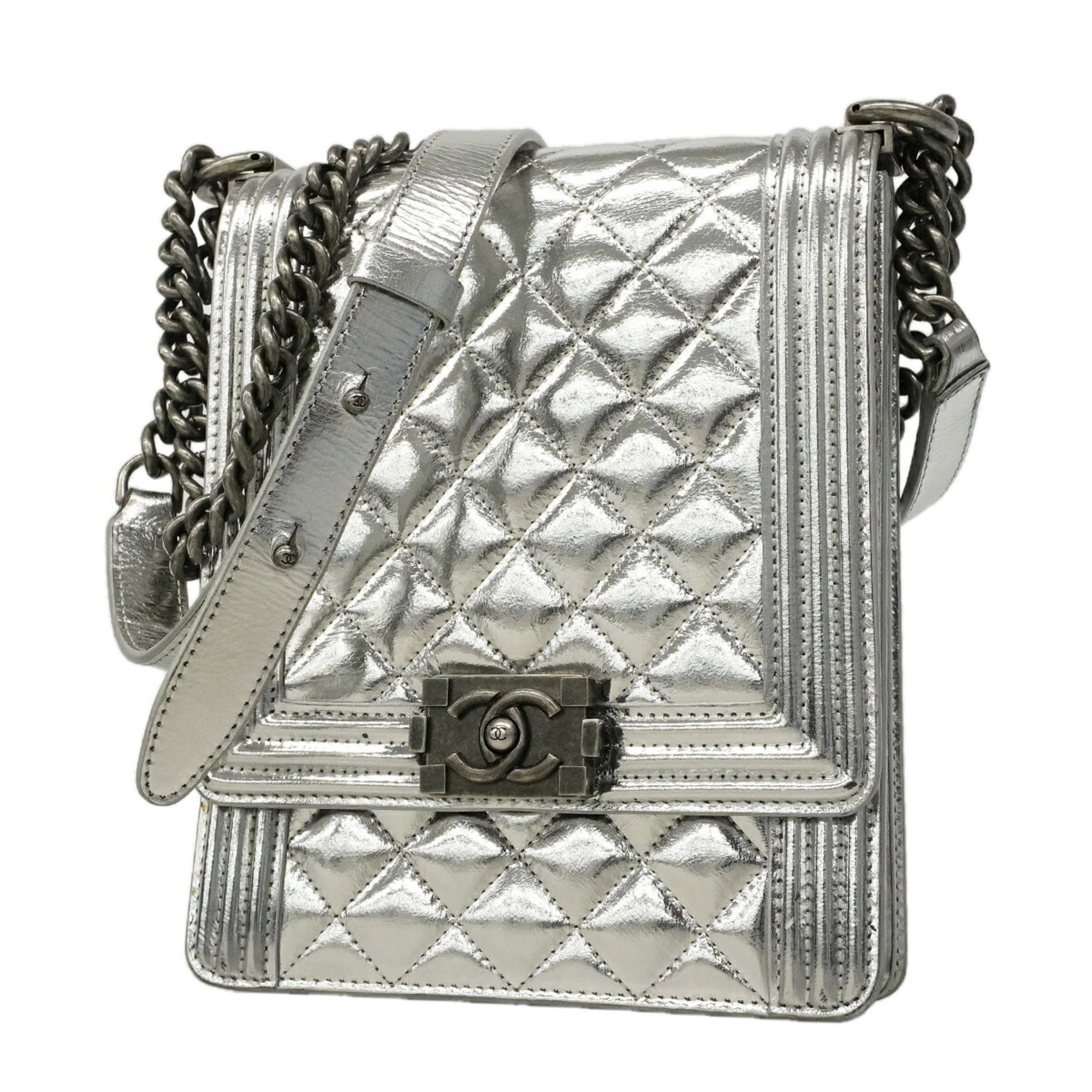 Chanel Silver Shoulder Bag (Pre-Owned)