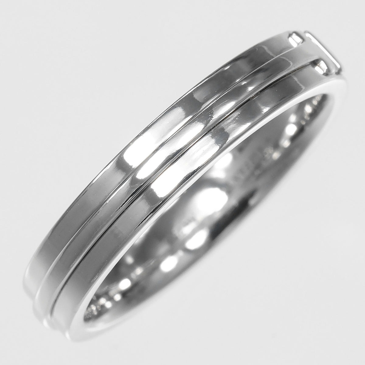 Tiffany Silver White Gold (18K) Band Ring (Pre-Owned)