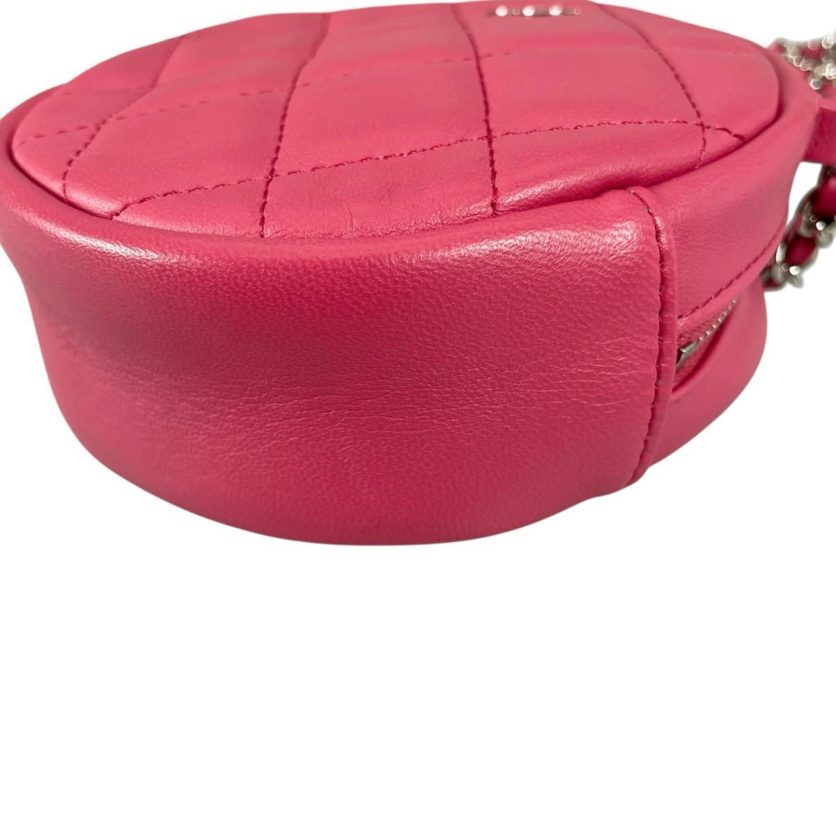 Chanel Matelasse Pink Shoulder Bag (Pre-Owned)