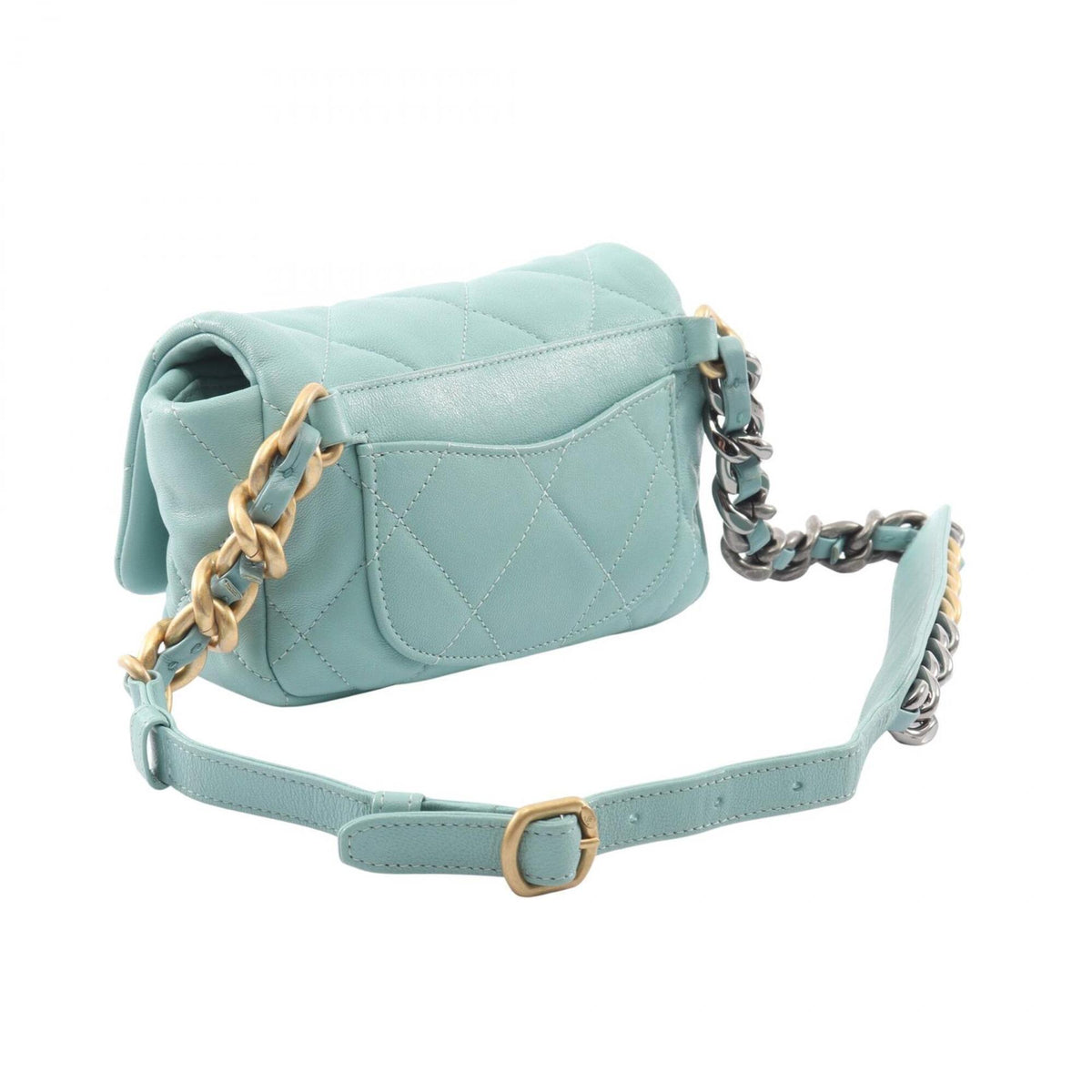 Chanel Green Leather Fanny Pack Handbag (Pre-Owned)