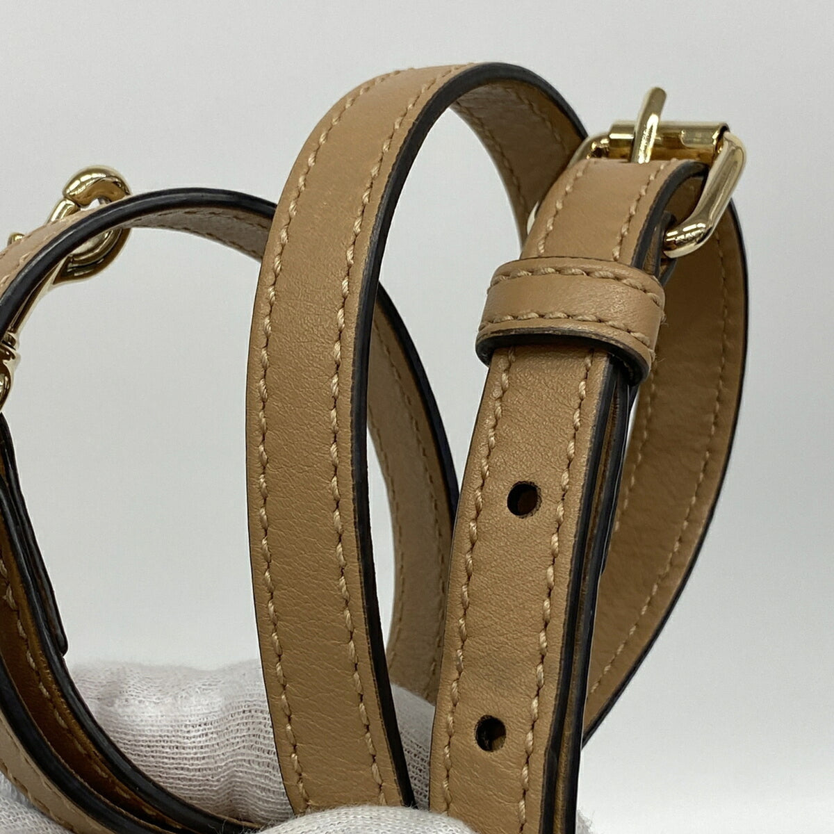 Gucci Beige Leather Handbag (Pre-Owned)
