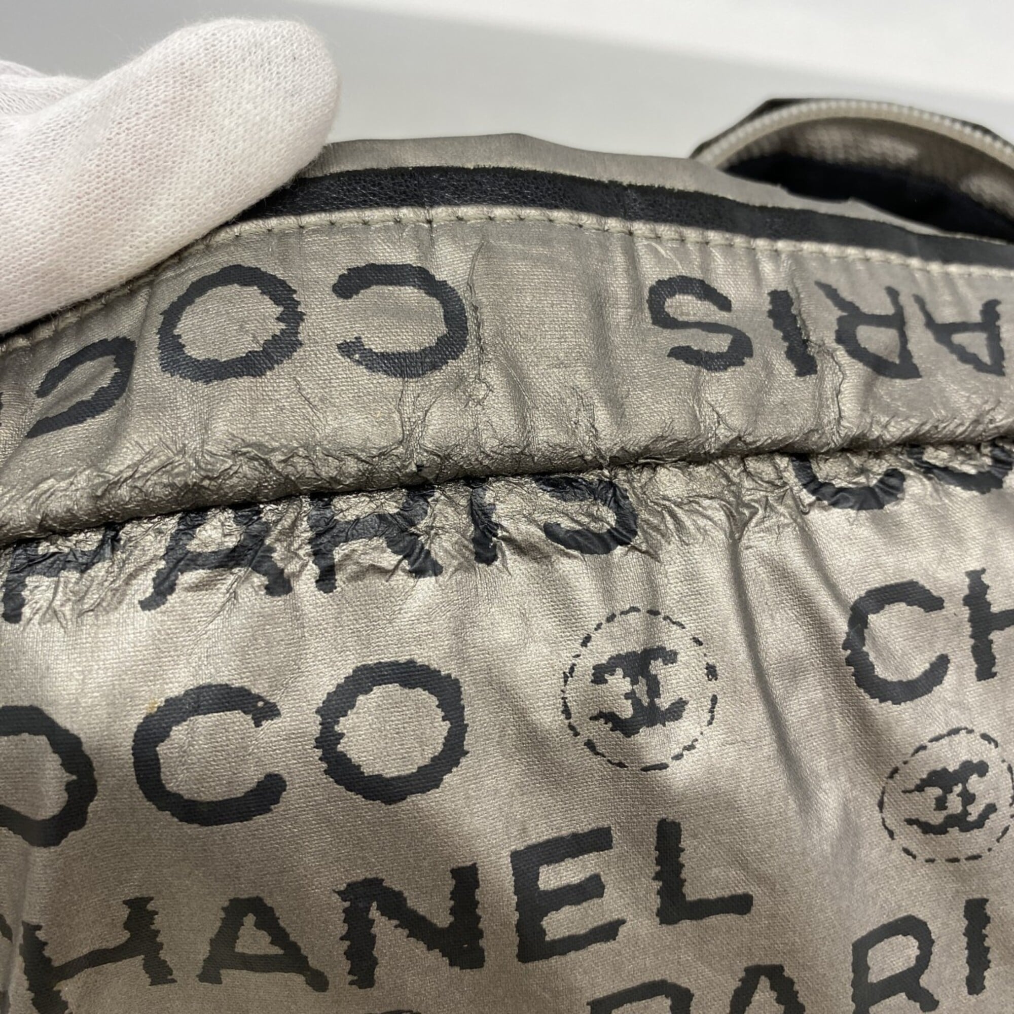 Chanel Gray Nylon Shoulder Bag (Pre-Owned)