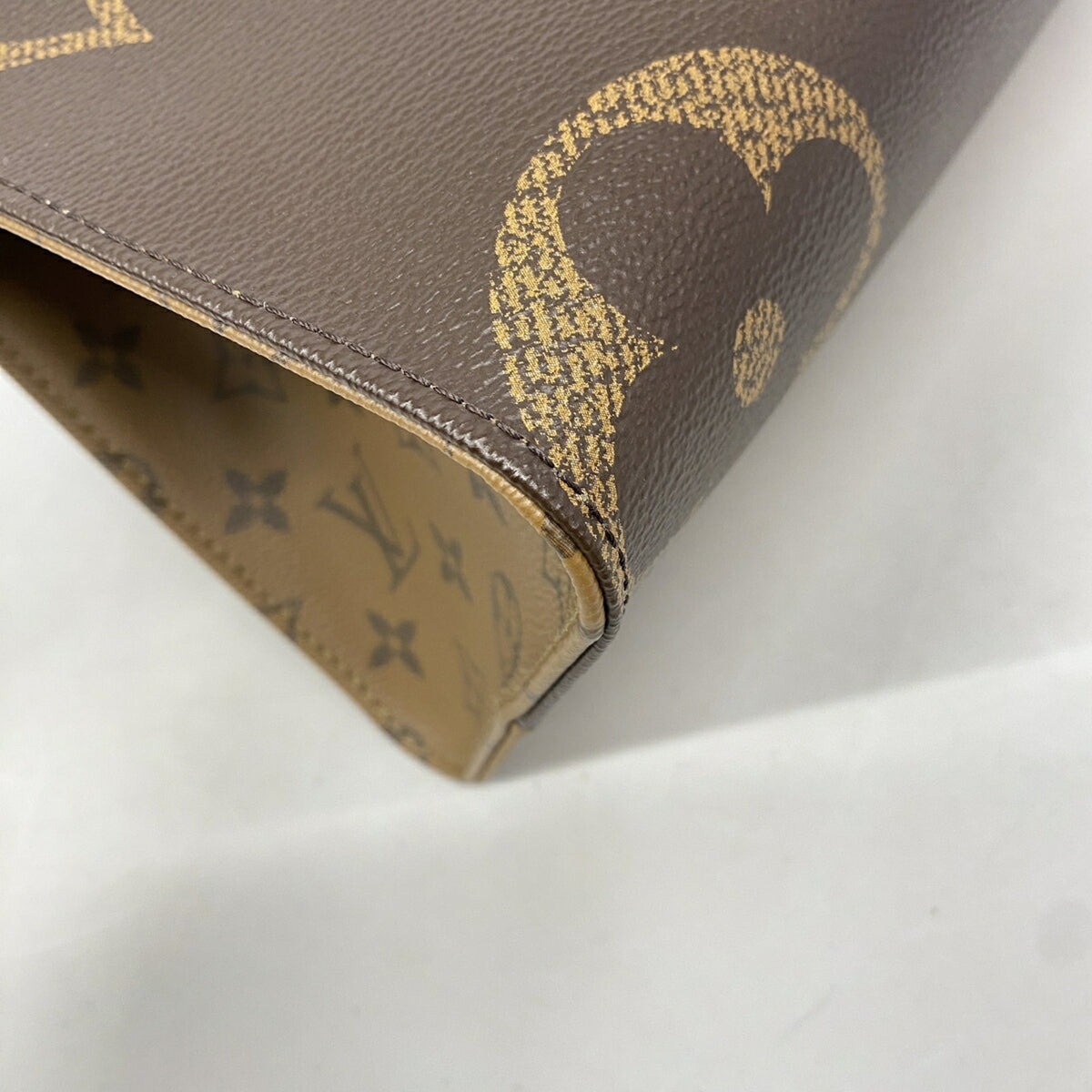 Louis Vuitton Brown Tote Bag (Pre-Owned)