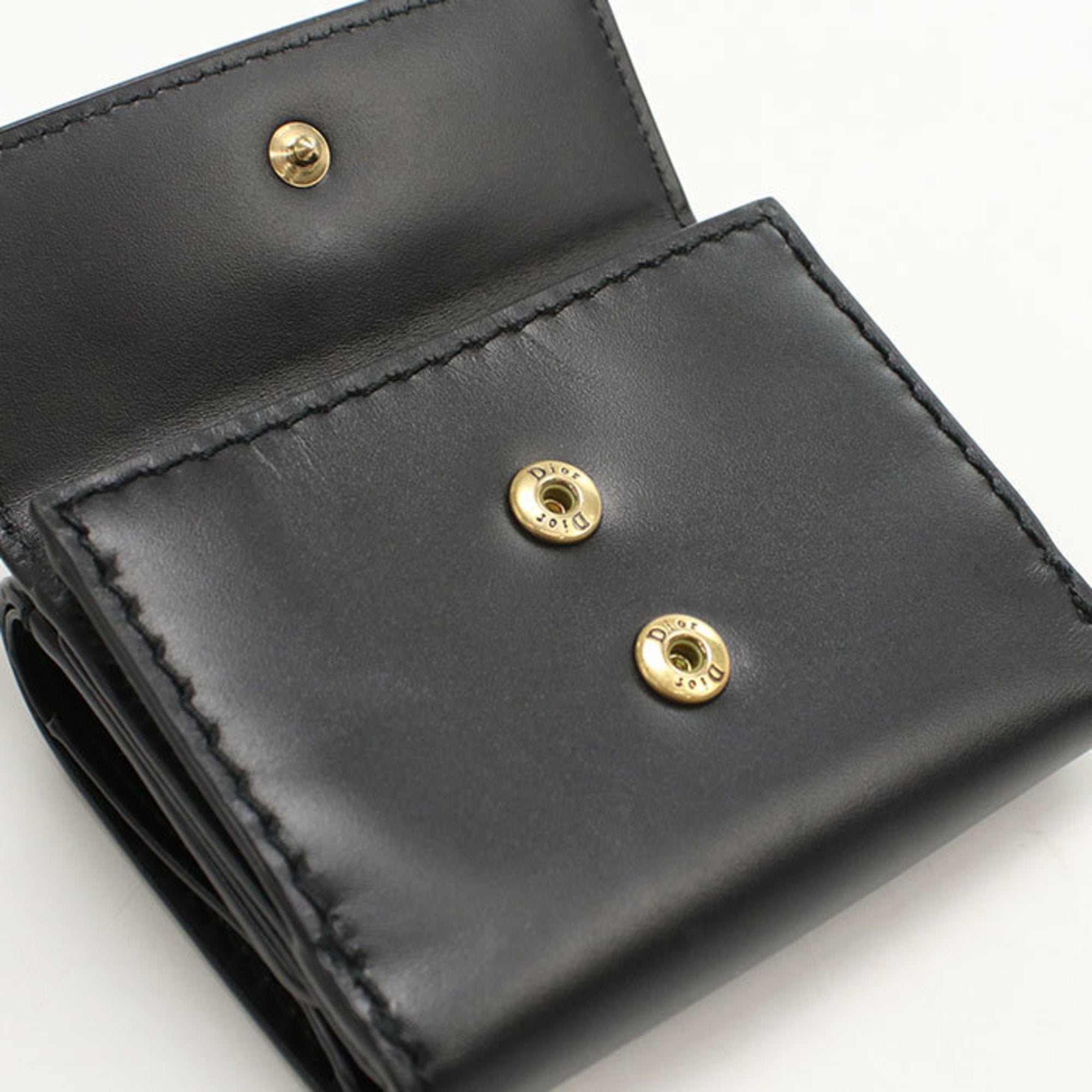 Christian Dior Black Leather Wallet (Tri-Fold) (Pre-Owned)