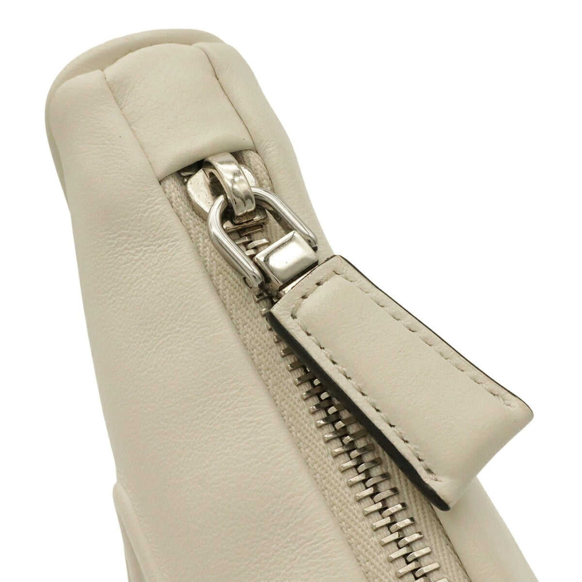 Prada Ivory Leather Clutch Bag Pouch (Pre-Owned)