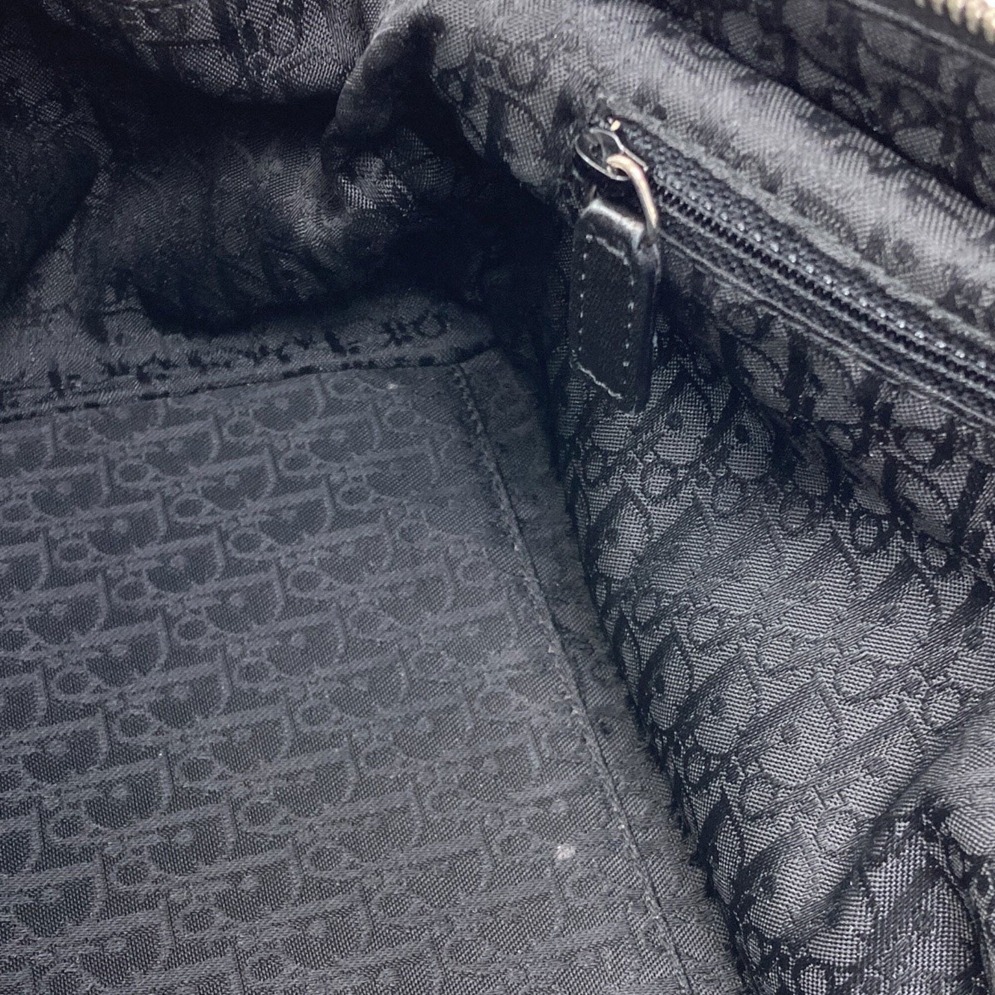 Christian Dior Black Leather Handbag (Pre-Owned)