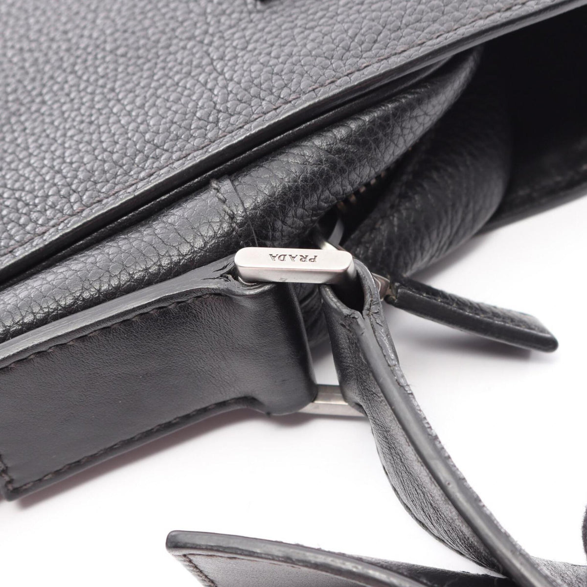 Prada Black Leather Handbag Shoulder Bag (Pre-Owned)