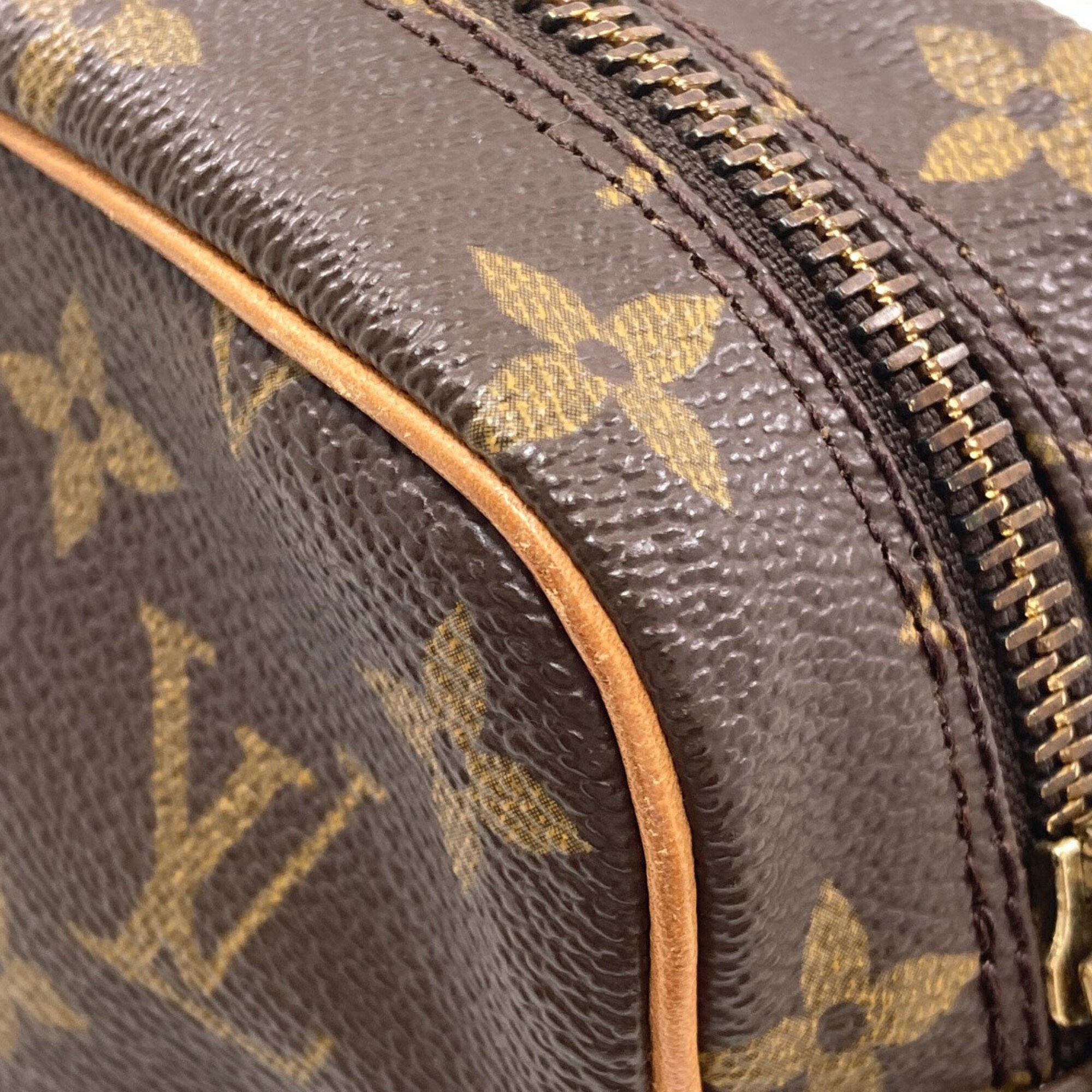 Louis Vuitton Monogram Monogram Monogram Shoulder Bag (Pre-Owned)