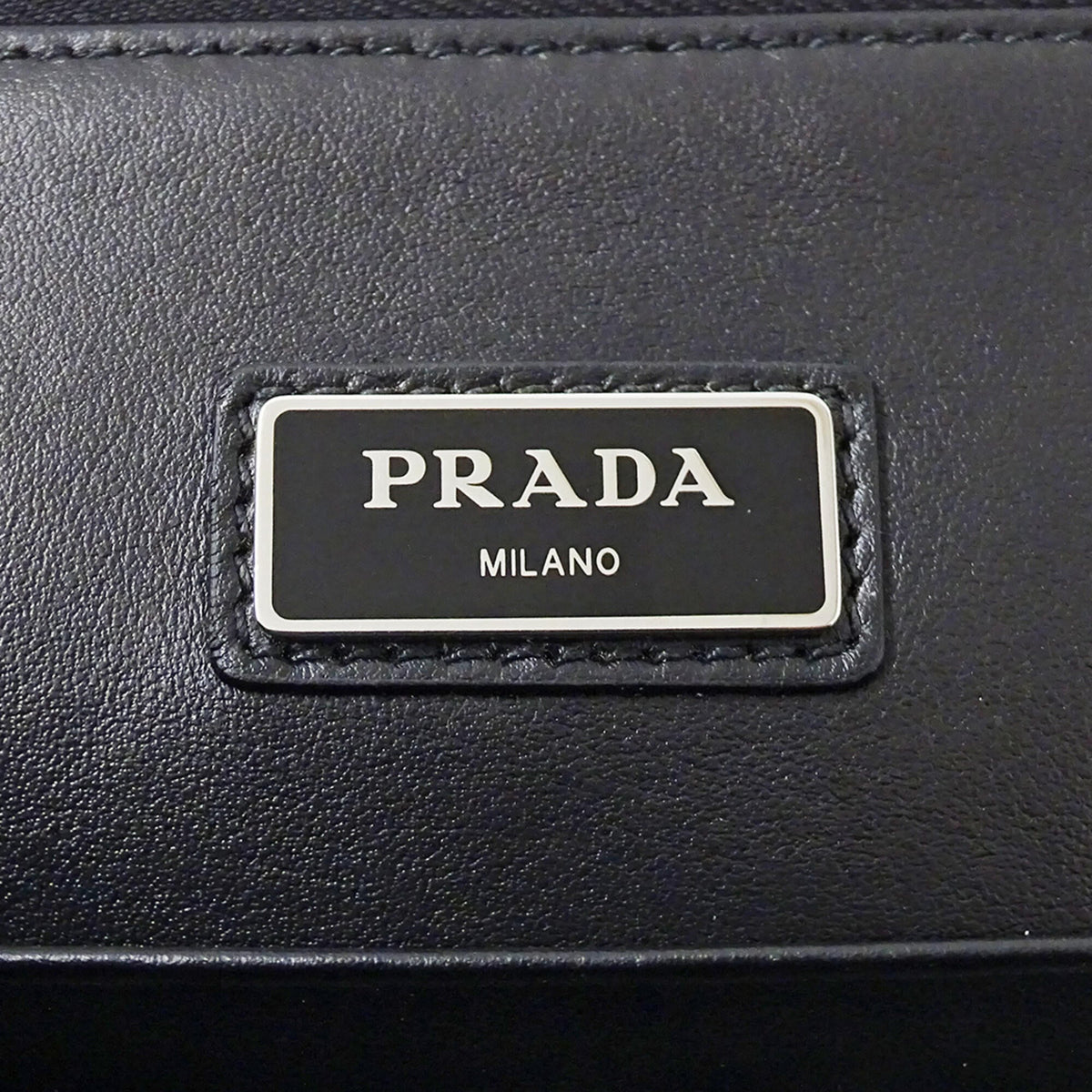 Prada Black Saffiano Triangle Clutch Bag (Pre-Owned)