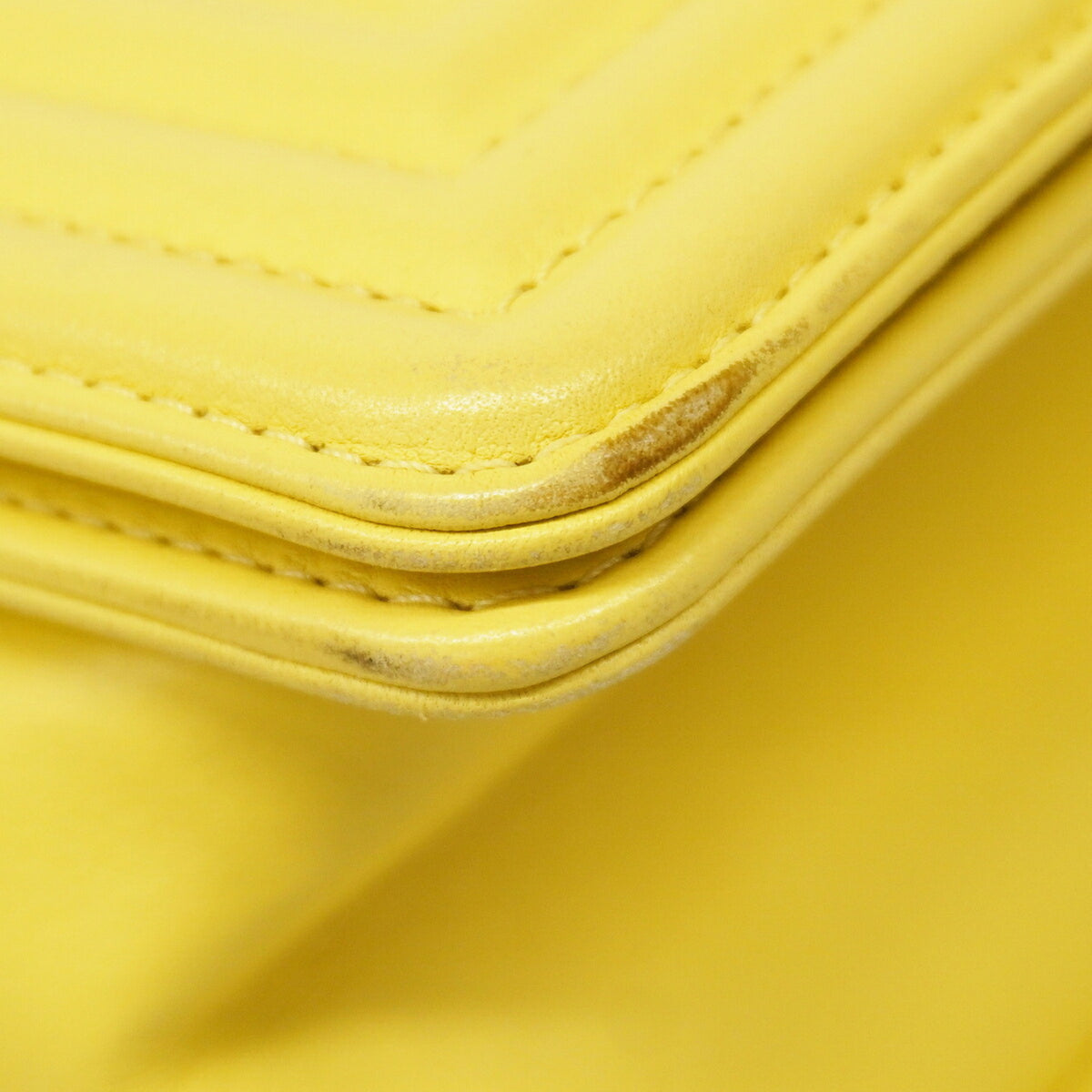 Chanel Yellow Leather Shoulder Bag (Pre-Owned)