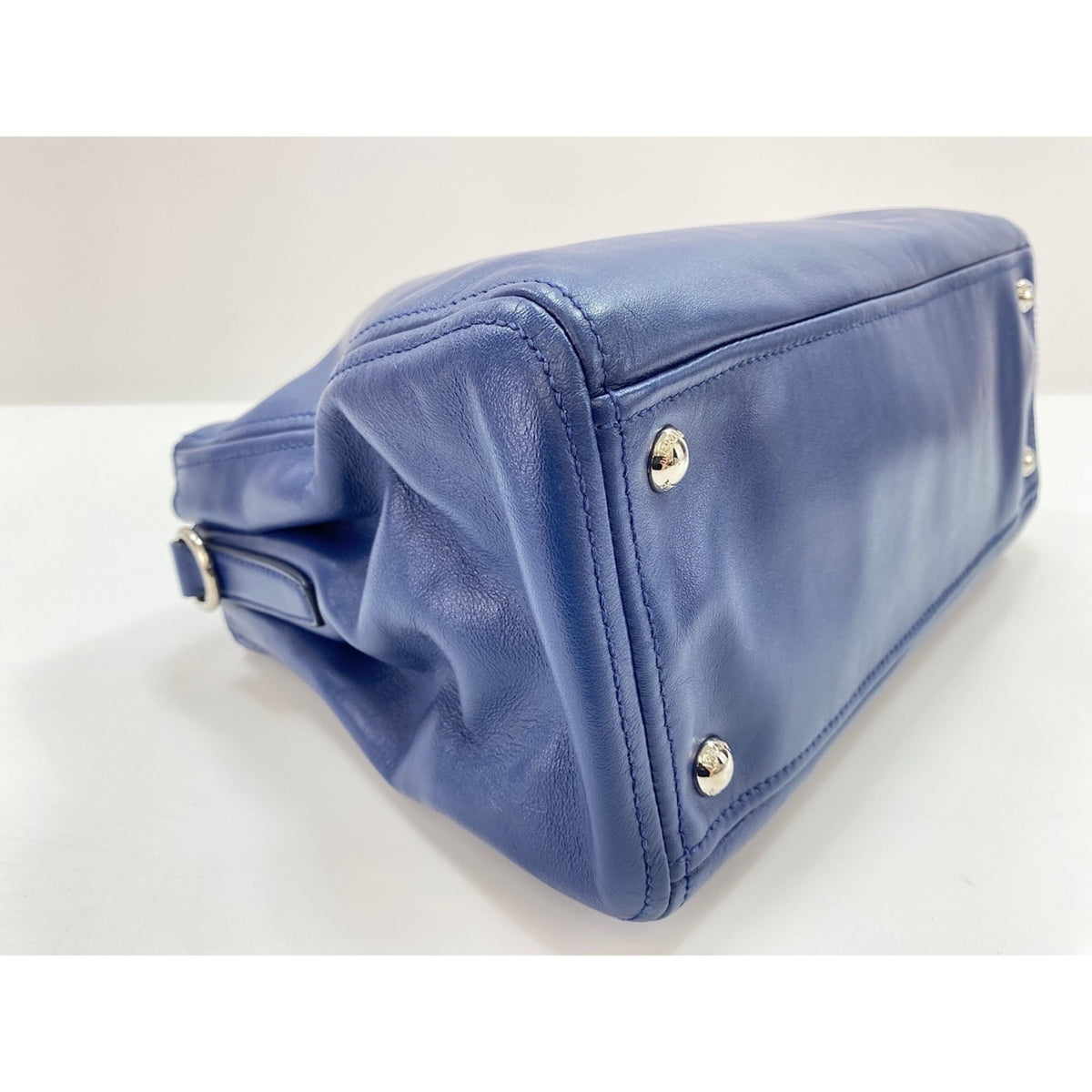 Prada Blue Handbag (Pre-Owned)
