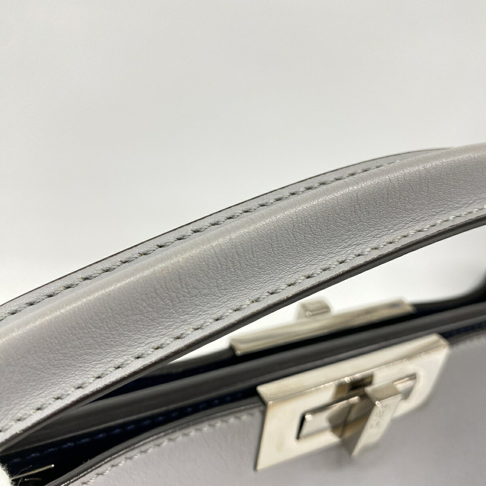 Fendi Gray Leather Handbag (Pre-Owned)
