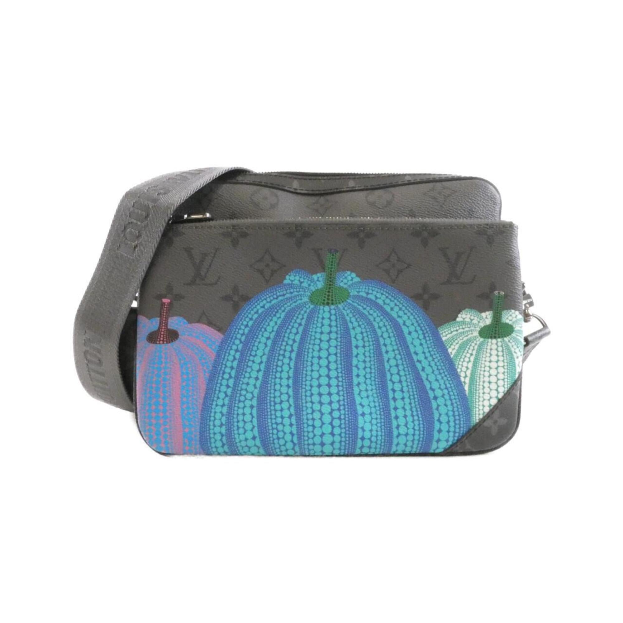 Louis Vuitton Black Gris Coated Canvas Pouch Shoulder Bag (Pre-Owned)