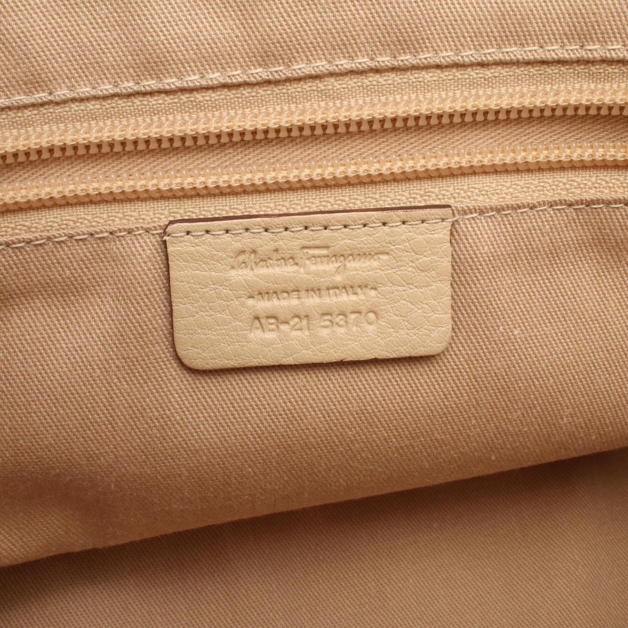 Salvatore Ferragamo Beige Leather Handbag (Pre-Owned)