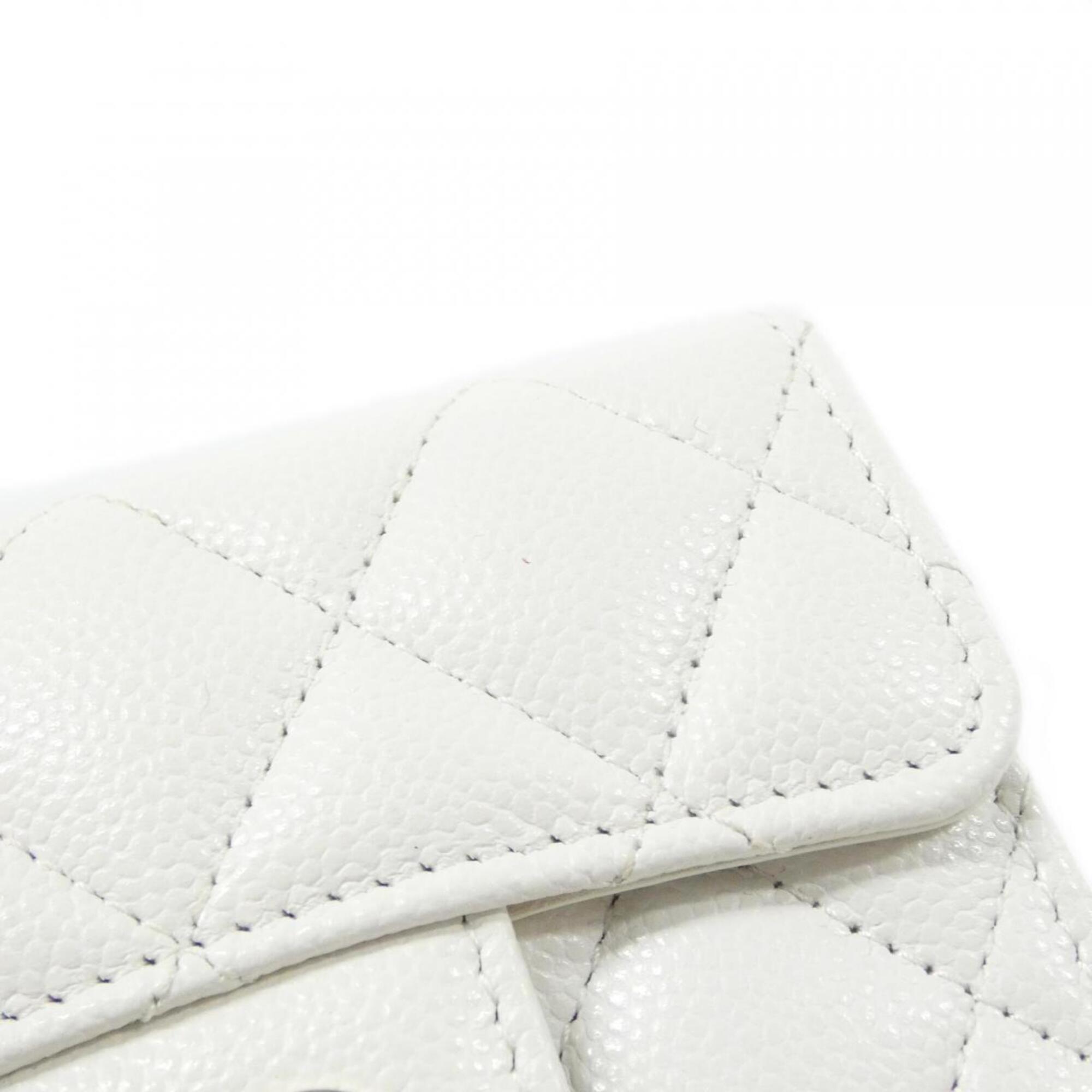 Chanel White Grained Calfskin Wallet (Tri-Fold) (Pre-Owned)