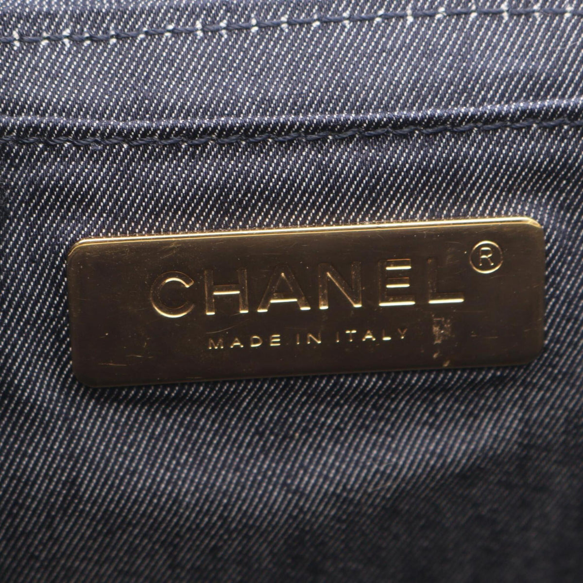 Chanel White Leather Handbag Vanity Bag (Pre-Owned)