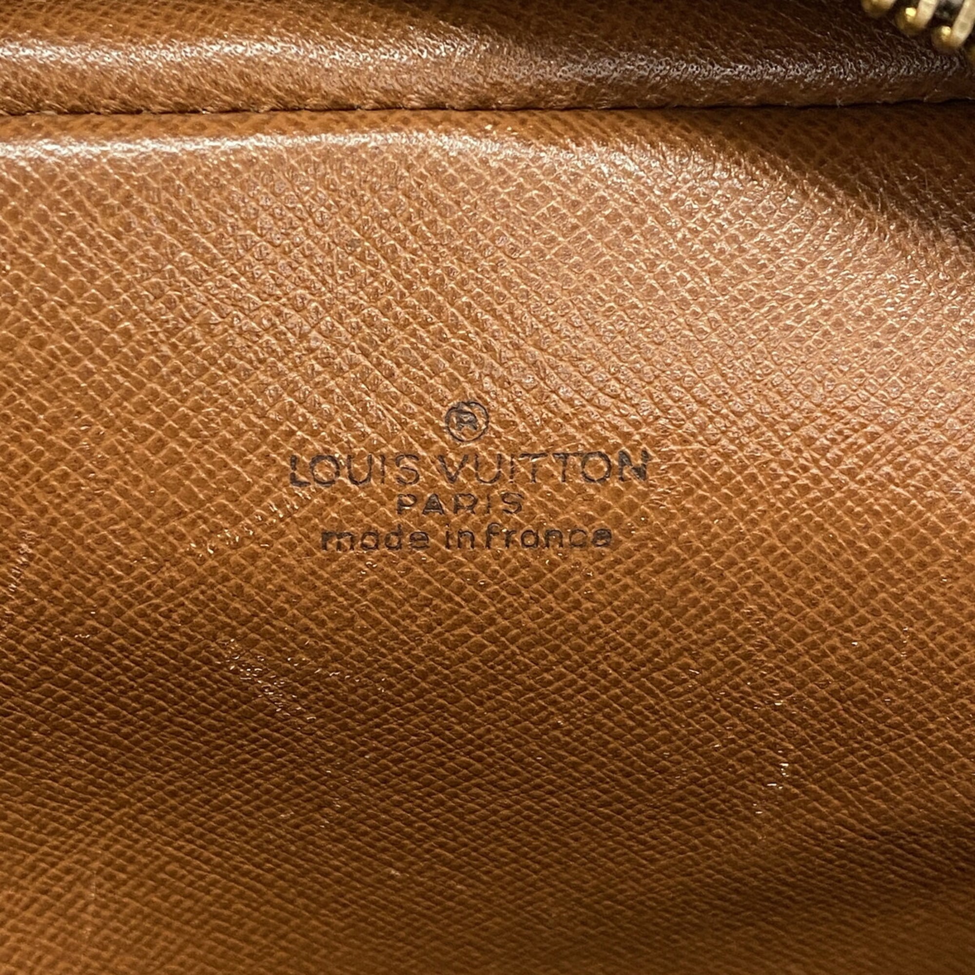 Louis Vuitton Brown Shoulder Bag (Pre-Owned)
