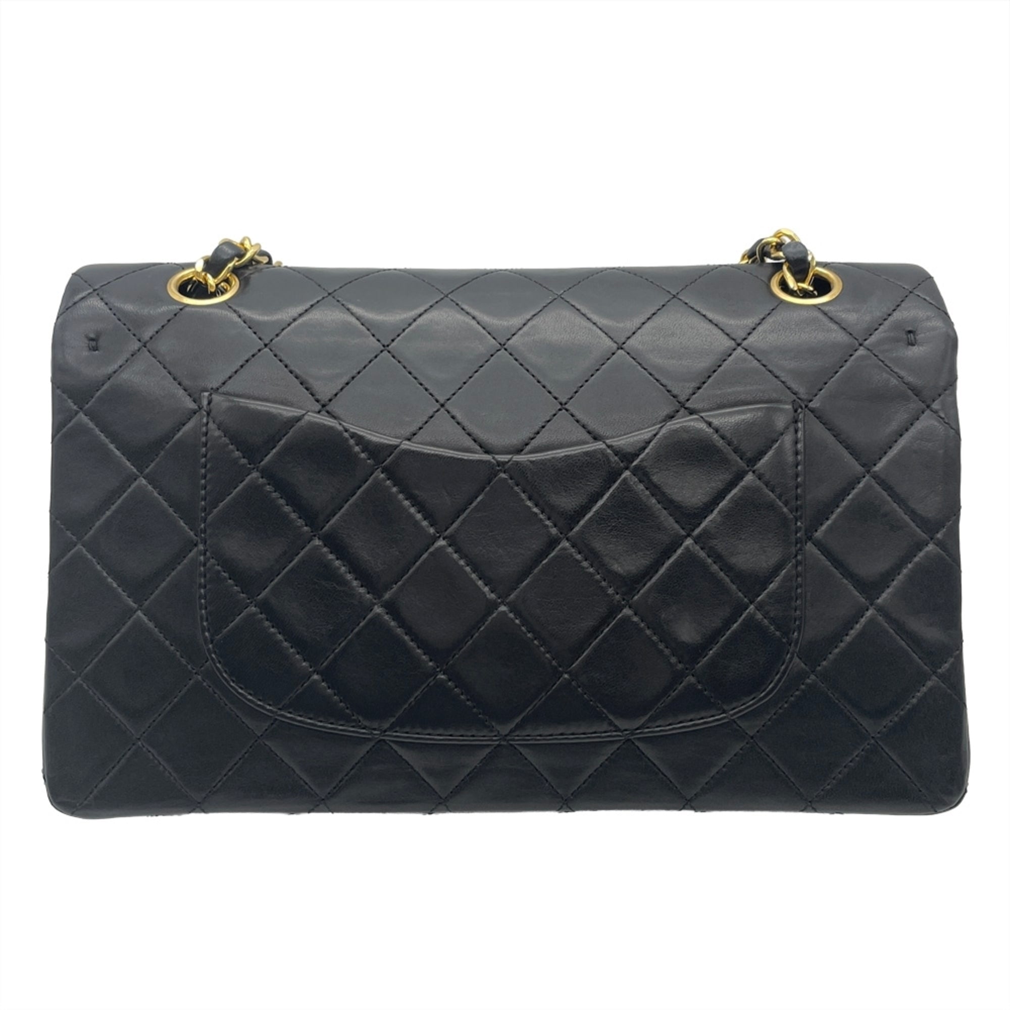 Chanel Matelasse Black Leather Shoulder Bag (Pre-Owned)