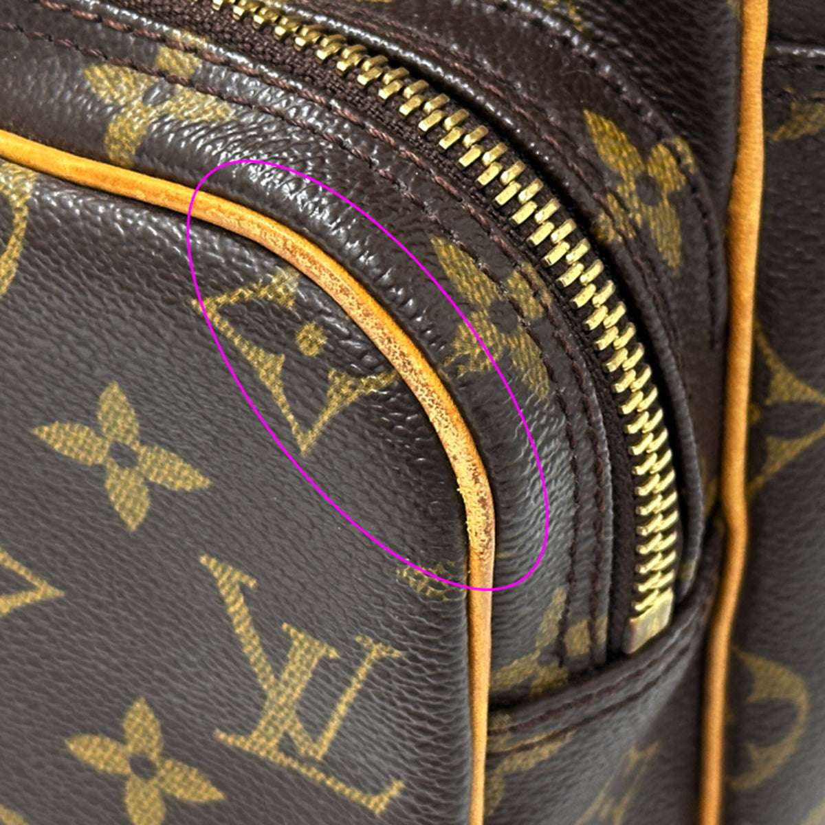 Louis Vuitton Brown Monogram Monogram Shoulder Bag (Pre-Owned)