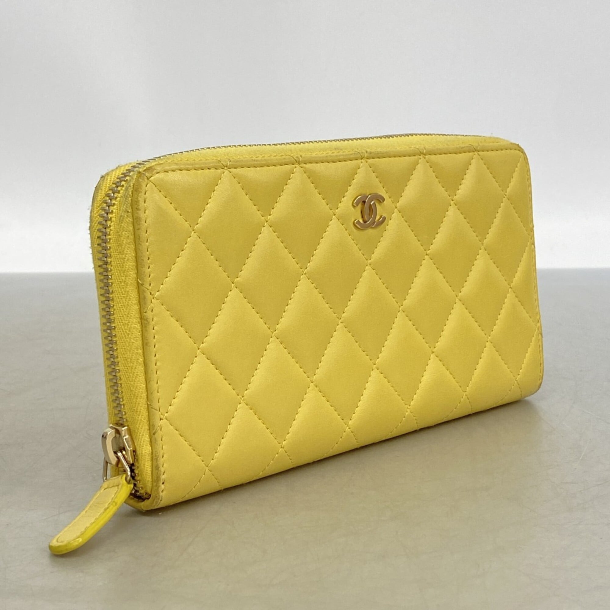 Chanel Yellow Leather Long Wallet (Bi-Fold) (Pre-Owned)