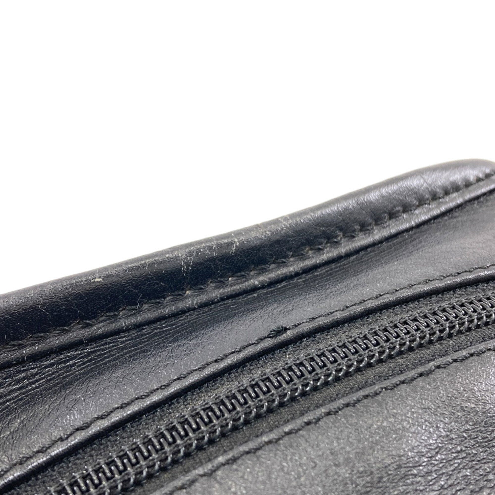Loewe Black Leather Handbag (Pre-Owned)