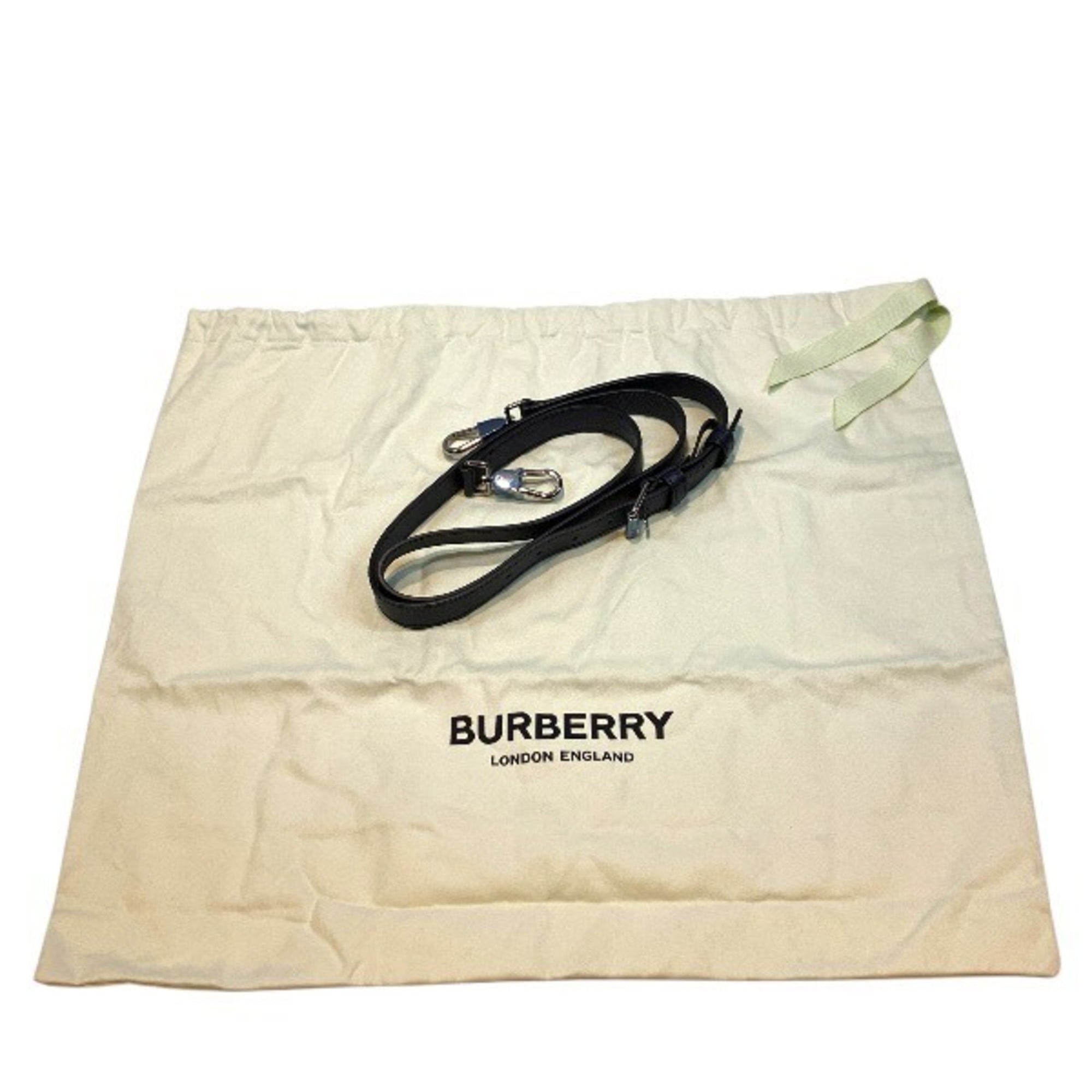 Burberry Black Leather (Pre-Owned)