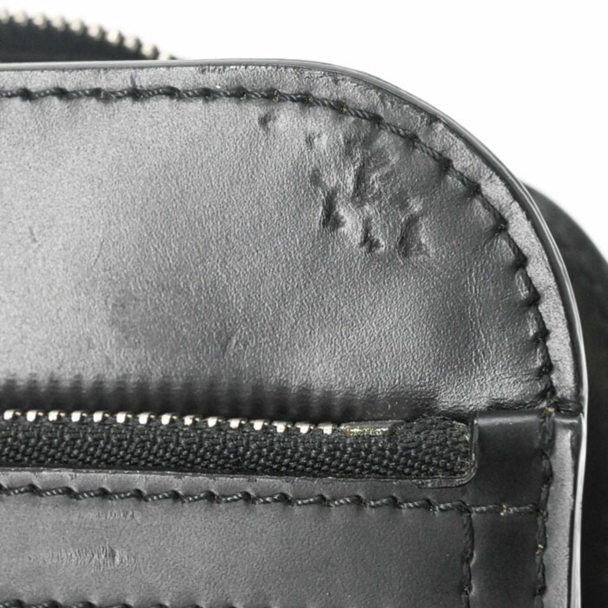 Louis Vuitton Black Epi Leather Clutch Bag (Pre-Owned)