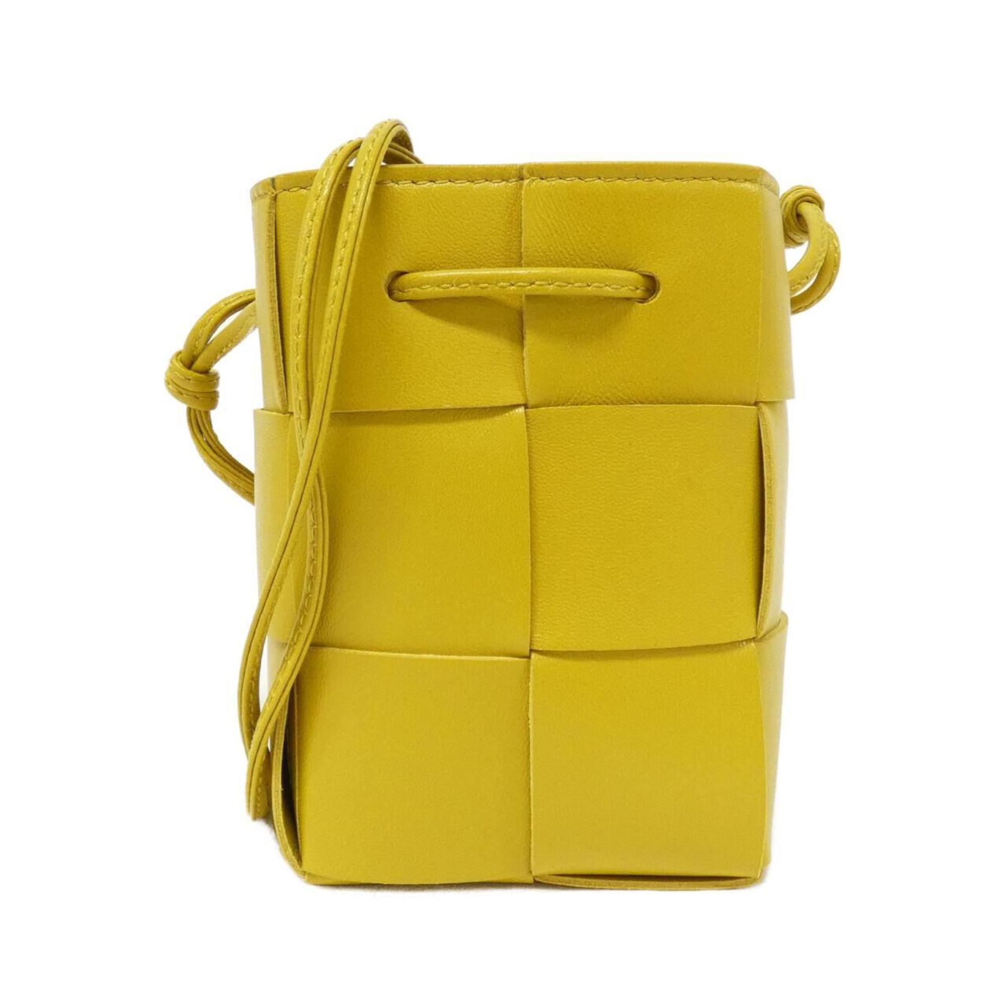 Bottega Veneta Yellow Intrecciato Shoulder Bag (Pre-Owned)