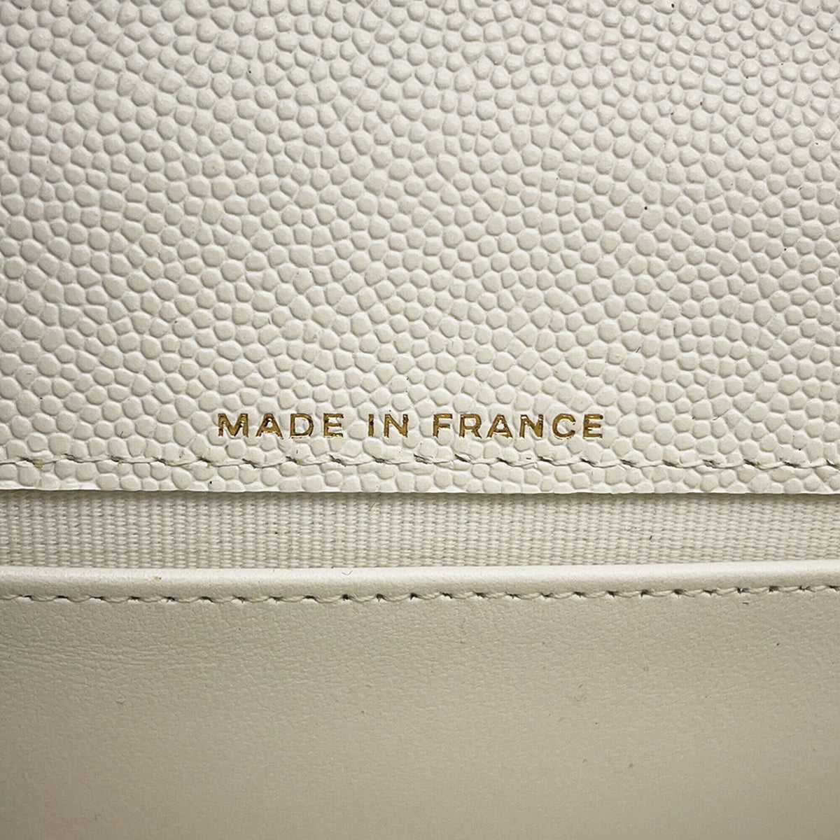 Chanel White Grained Calfskin Chain/Shoulder Wallet (Pre-Owned)