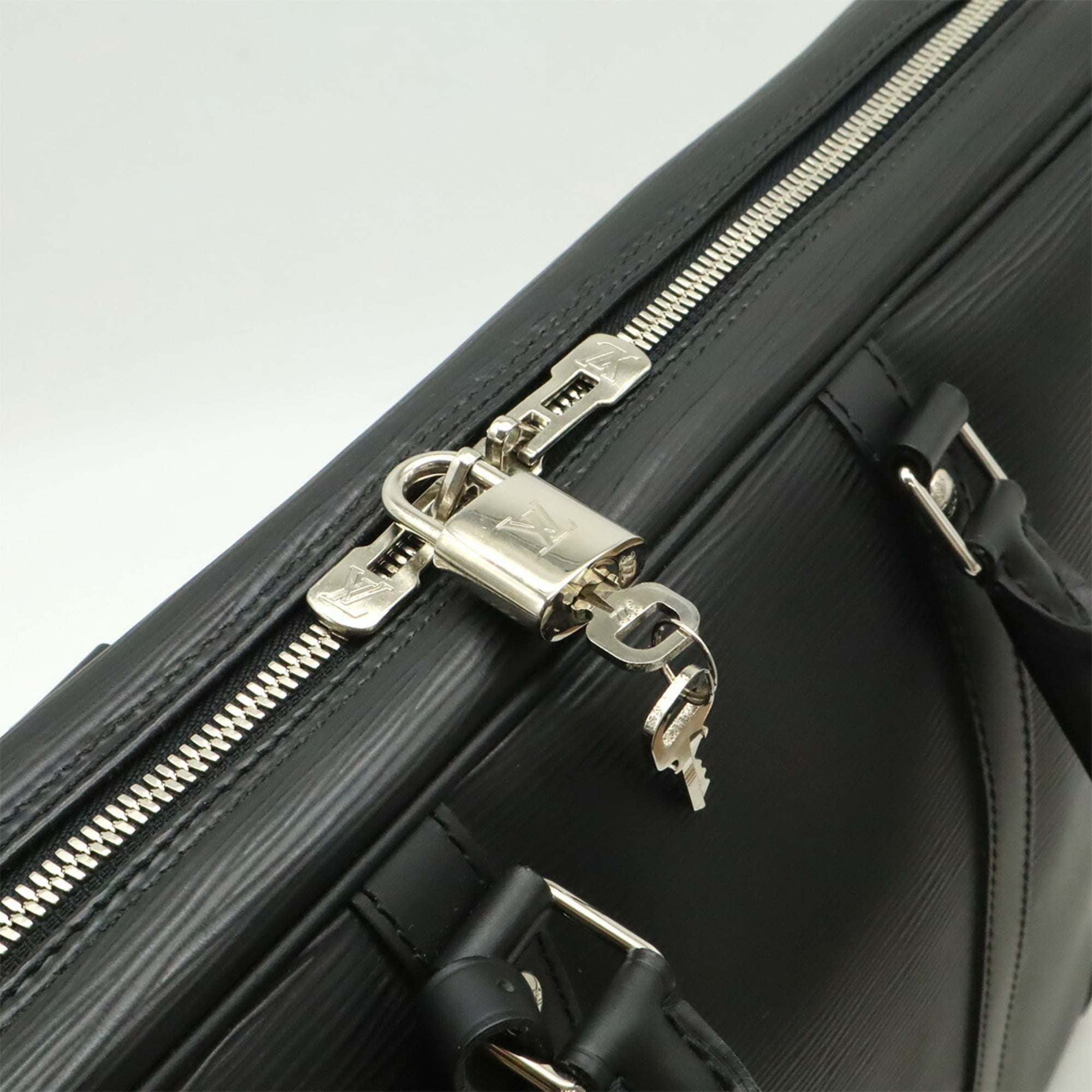 Louis Vuitton Black Noir Epi Leather Handbag (Pre-Owned)