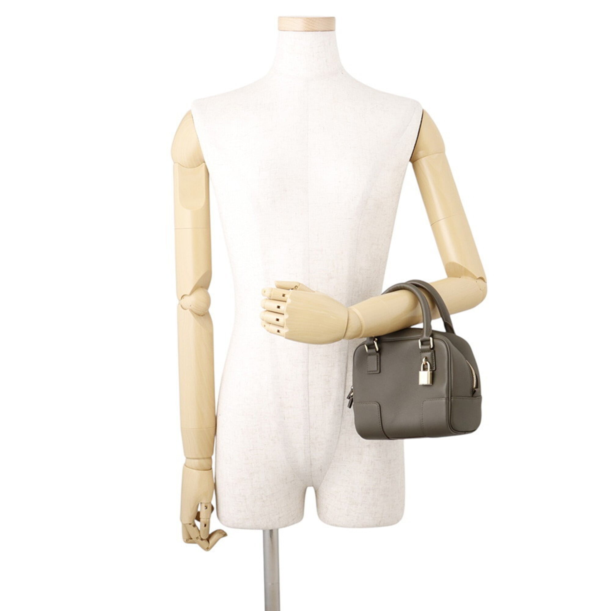 Loewe Khaki Leather Handbag (Pre-Owned)