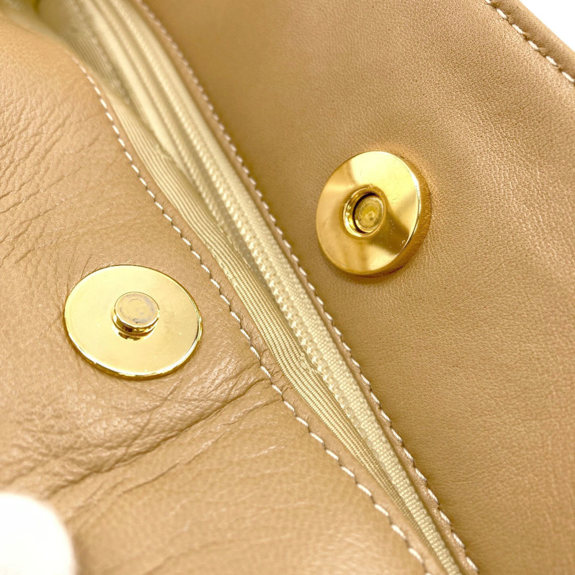 Loewe Brown Leather Handbag (Pre-Owned)
