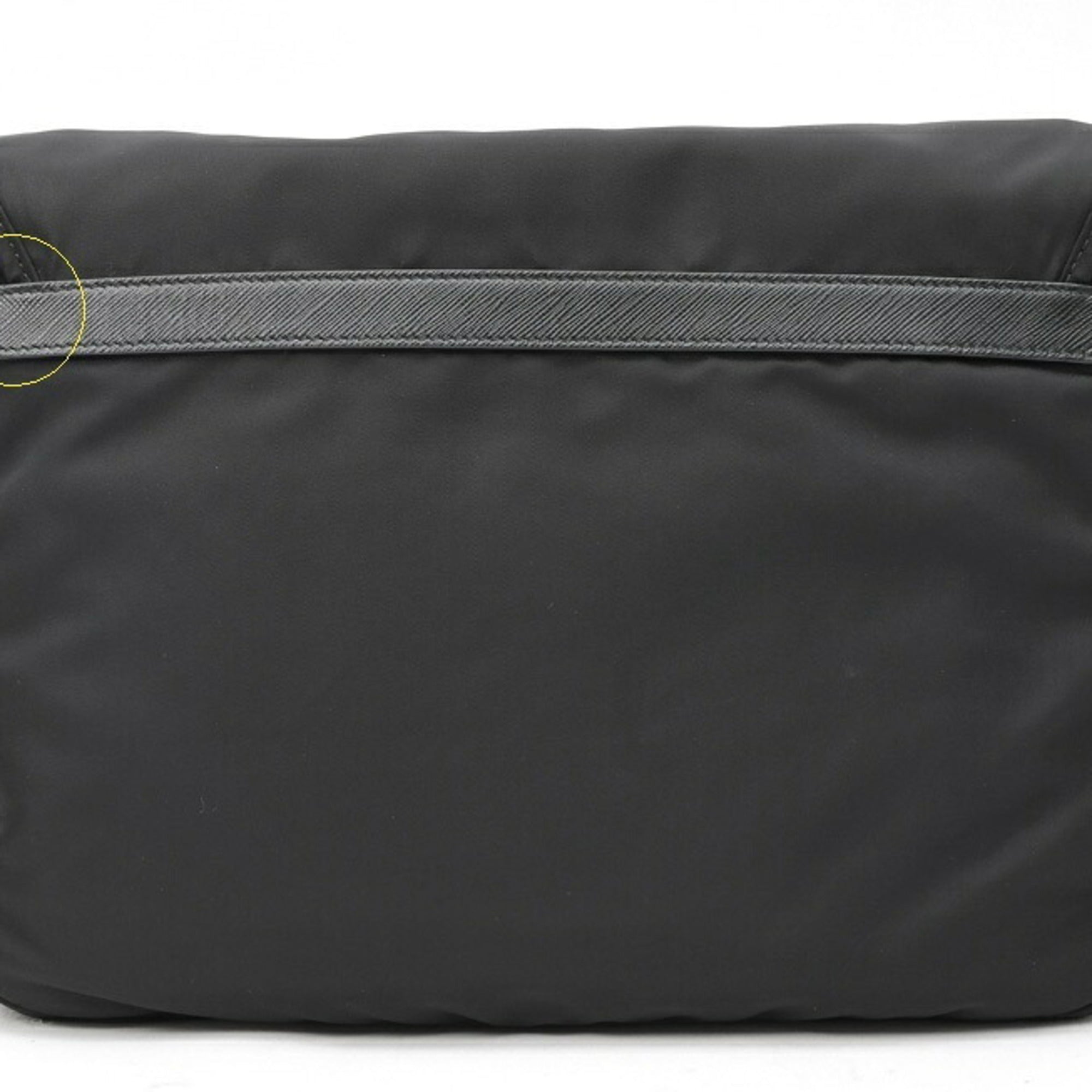 Prada Black Nylon Shoulder Bag (Pre-Owned)