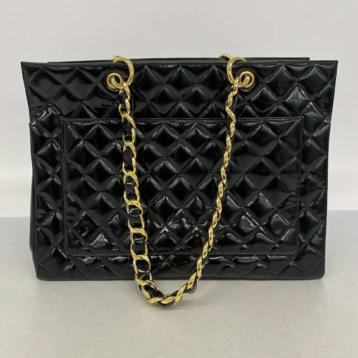 Chanel Black Patent Leather Tote Bag (Pre-Owned)