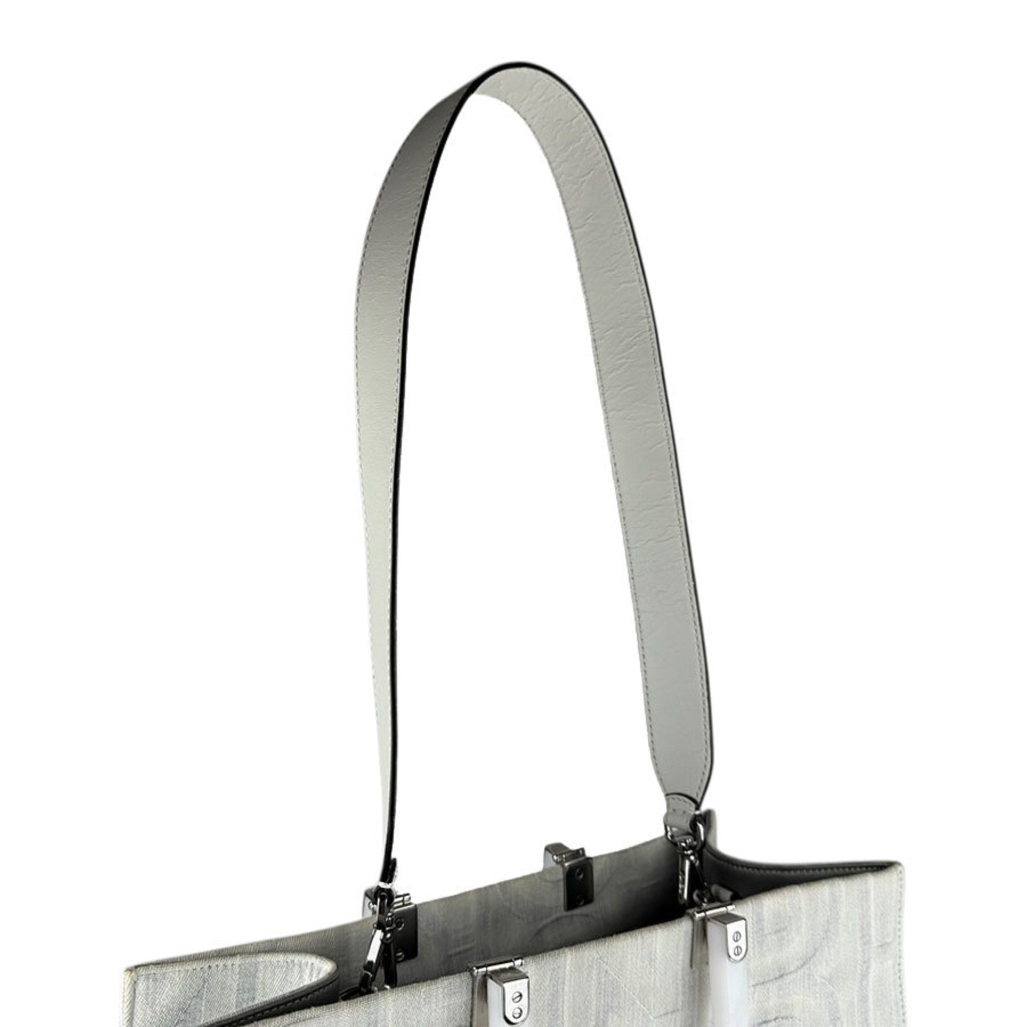 Fendi Gray Canvas Handbag Shoulder Bag (Pre-Owned)