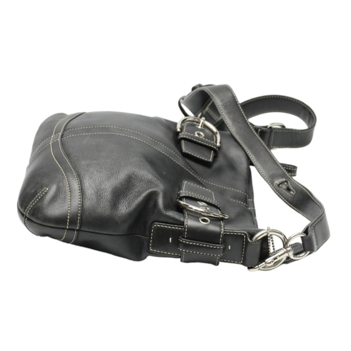 Coach Black Leather Shoulder Bag (Pre-Owned)