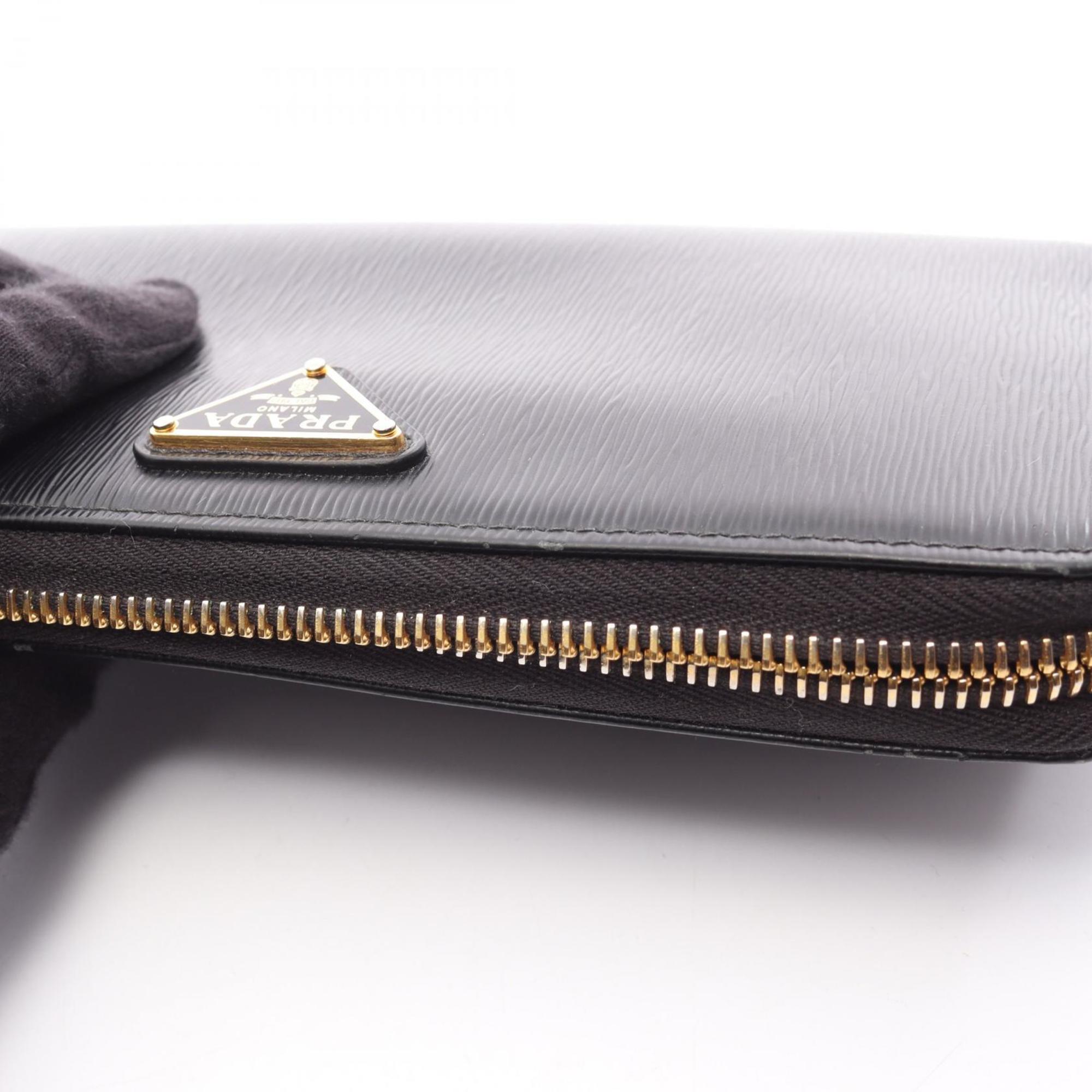 Prada Black Leather Long Wallet (Bi-Fold) (Pre-Owned)