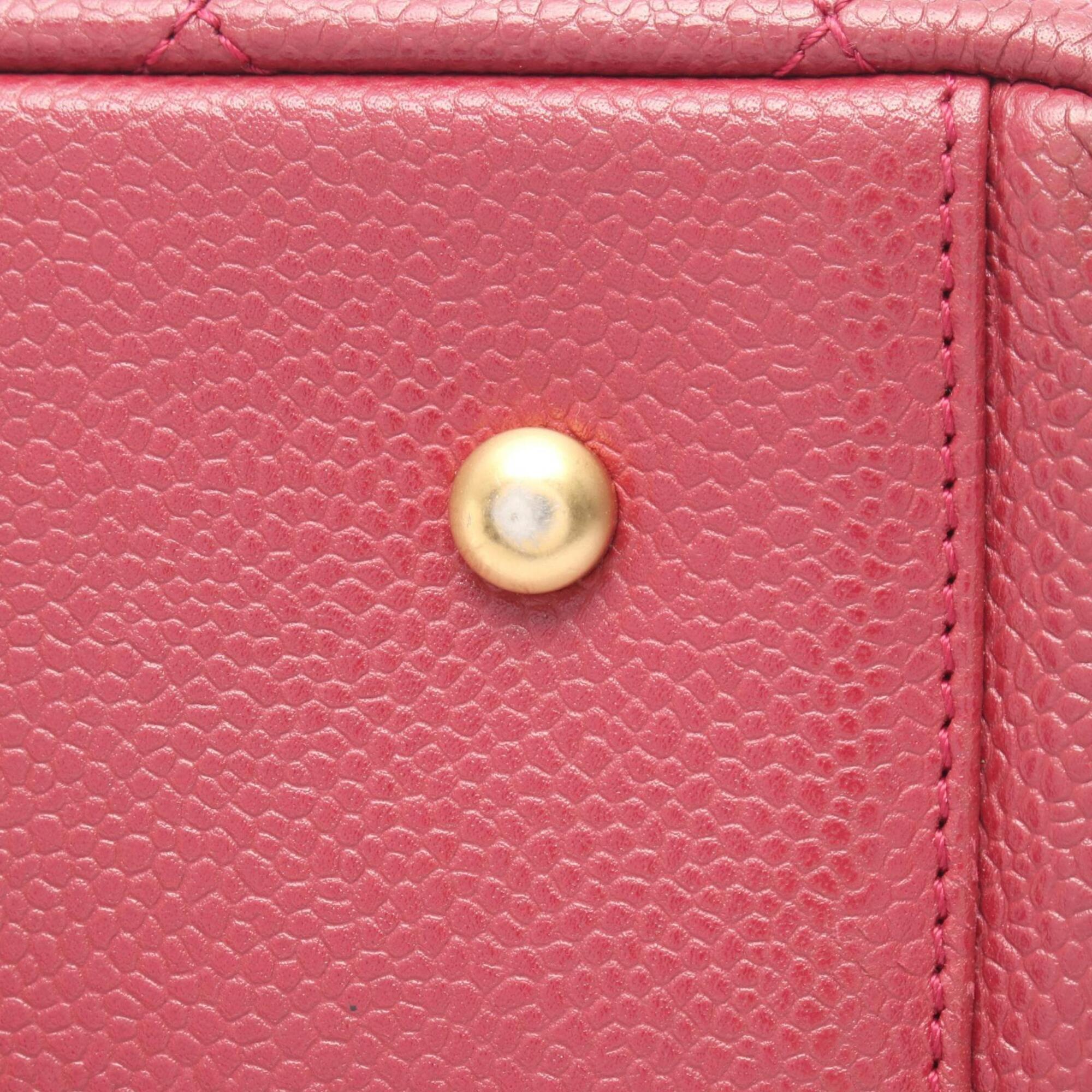 Chanel Pink Grained Calfskin Handbag (Pre-Owned)