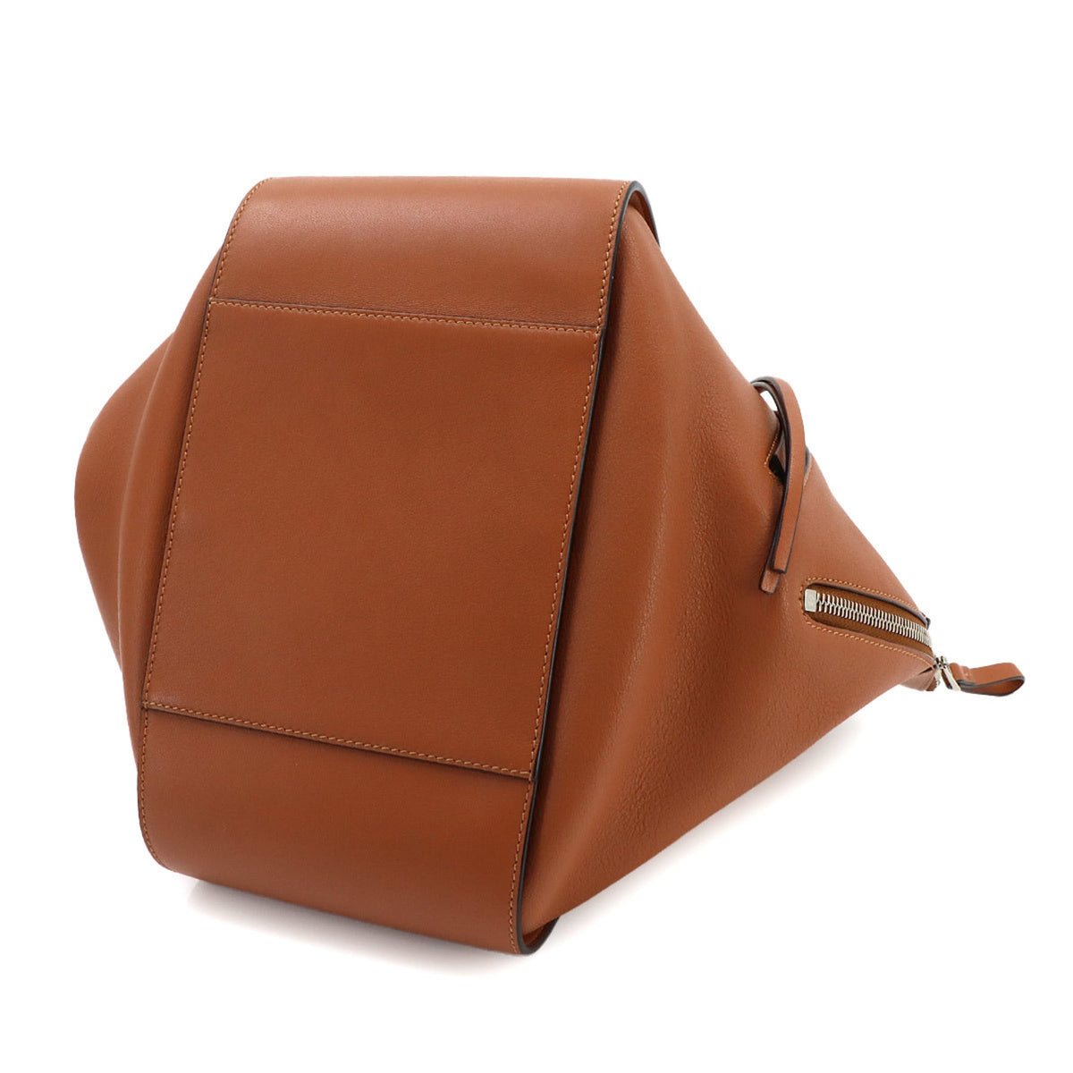 Loewe Brown Leather Handbag (Pre-Owned)
