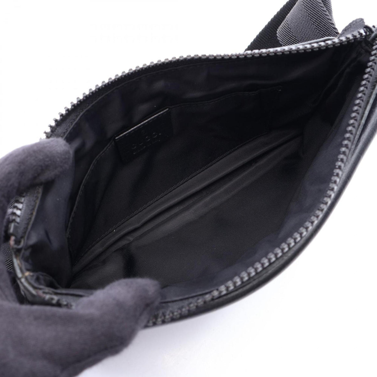 Gucci Black Pvc Leather Fanny Pack Handbag (Pre-Owned)