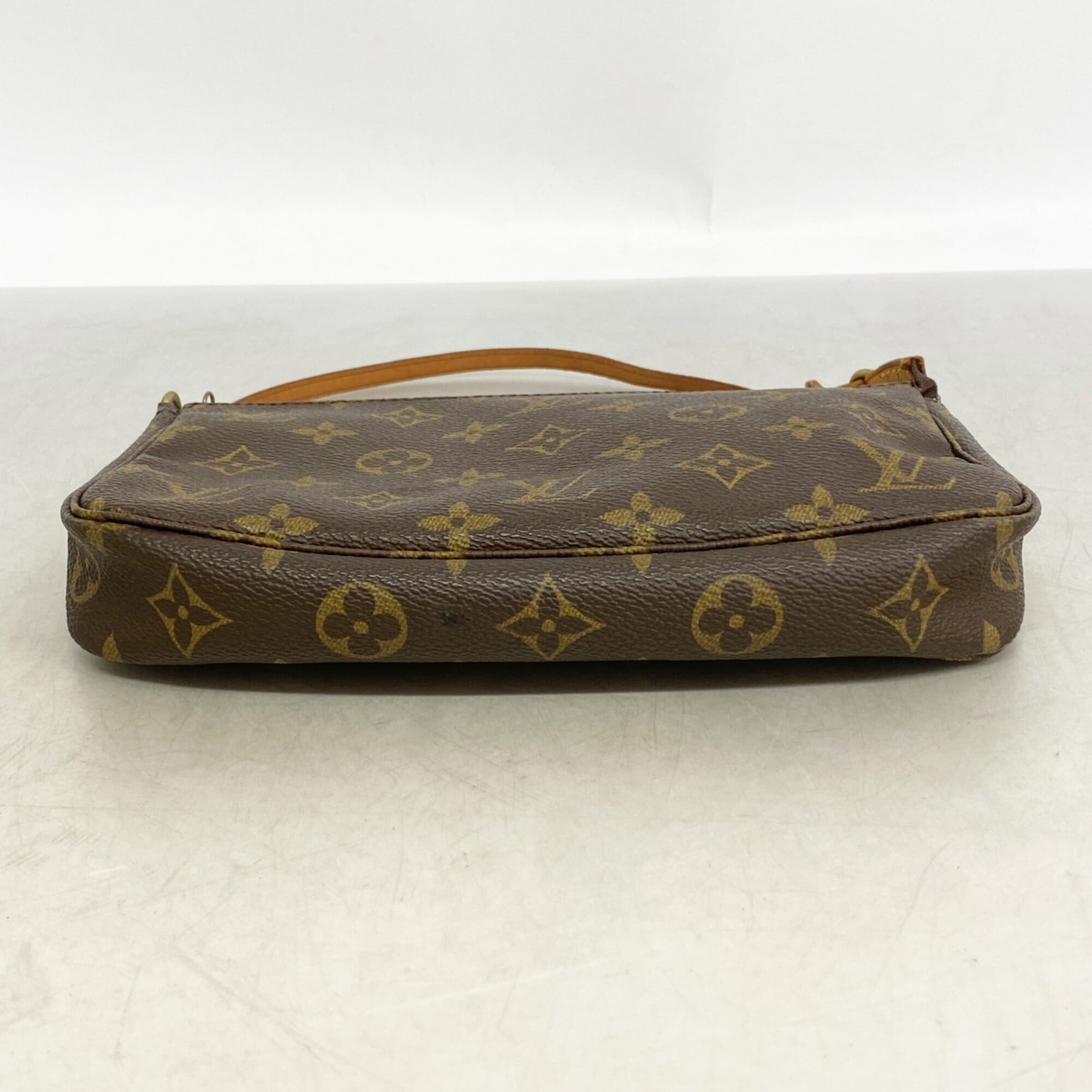 Louis Vuitton Brown Pouch (Pre-Owned)