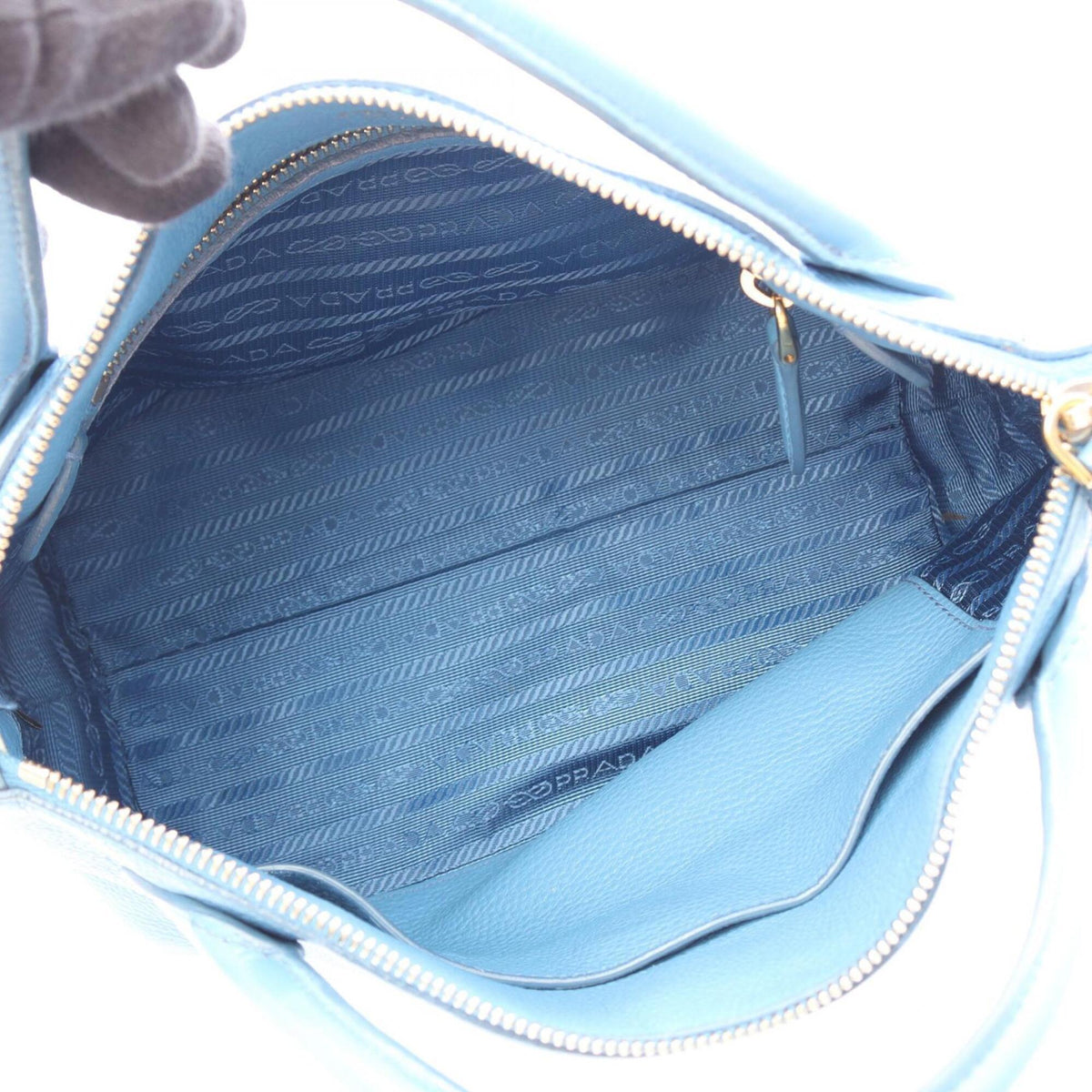 Prada Blue Leather Handbag (Pre-Owned)
