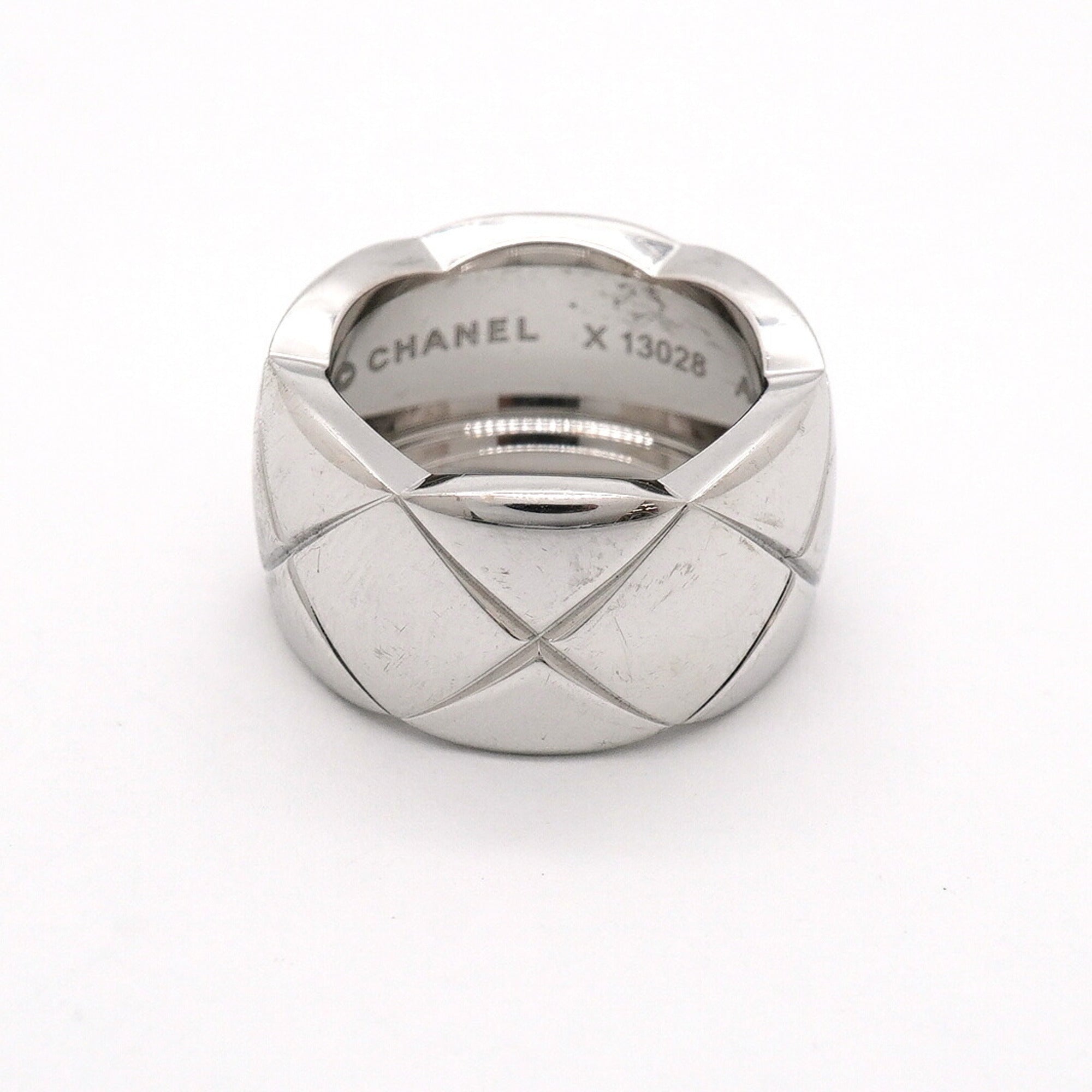 Chanel White Gold (18K) Band Ring (Pre-Owned)