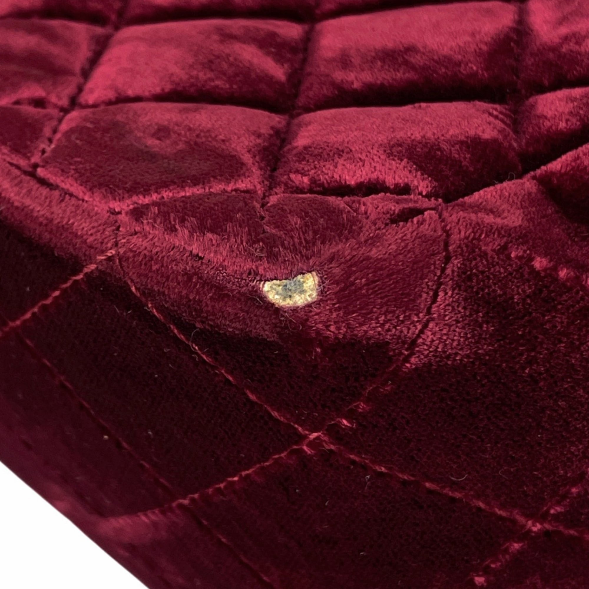 Chanel Matelasse Bordeaux Velvet Shoulder Bag (Pre-Owned)