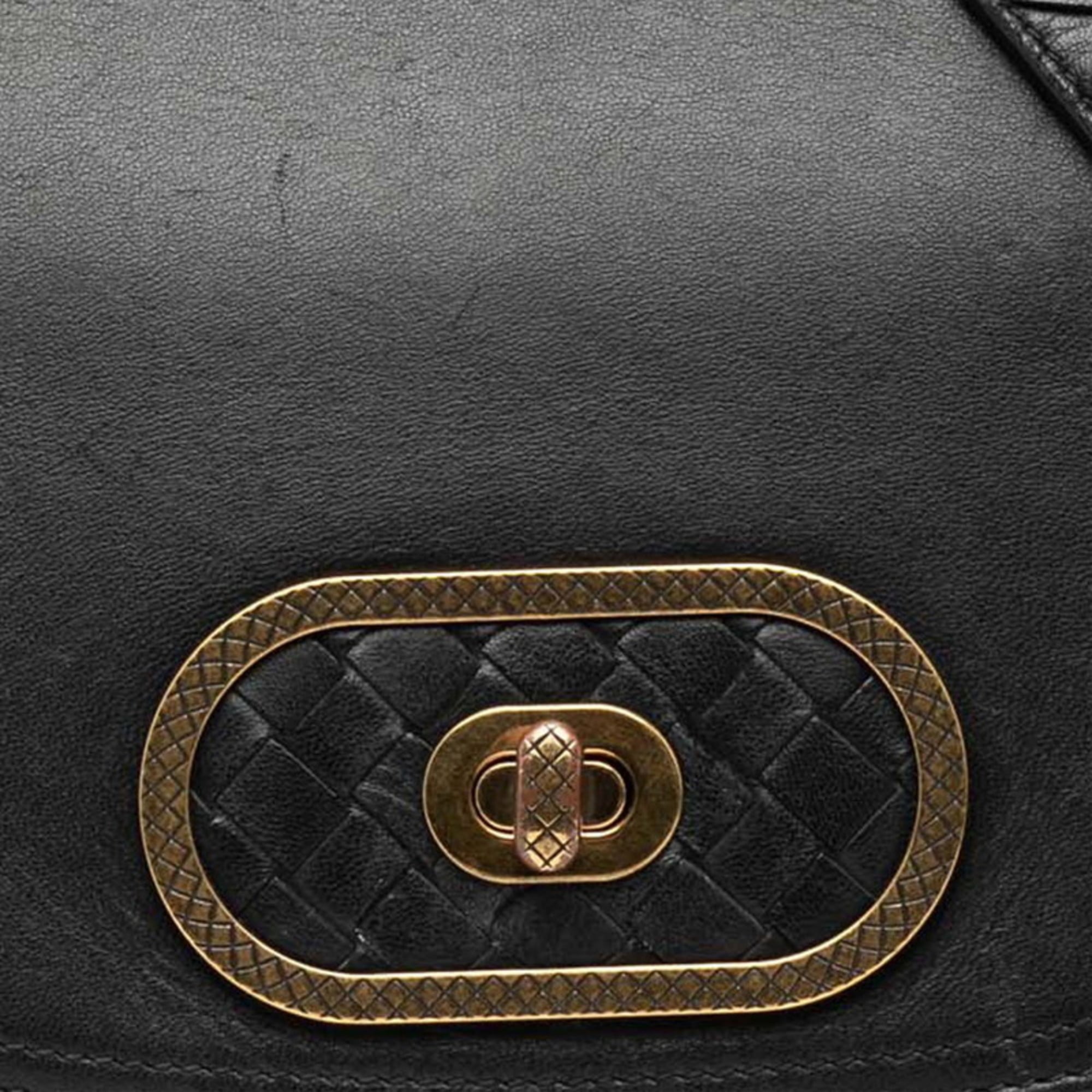 Bottega Veneta Black Leather Shoulder Bag (Pre-Owned)