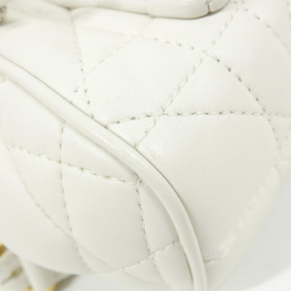 Christian Dior White Leather Backpack (Pre-Owned)