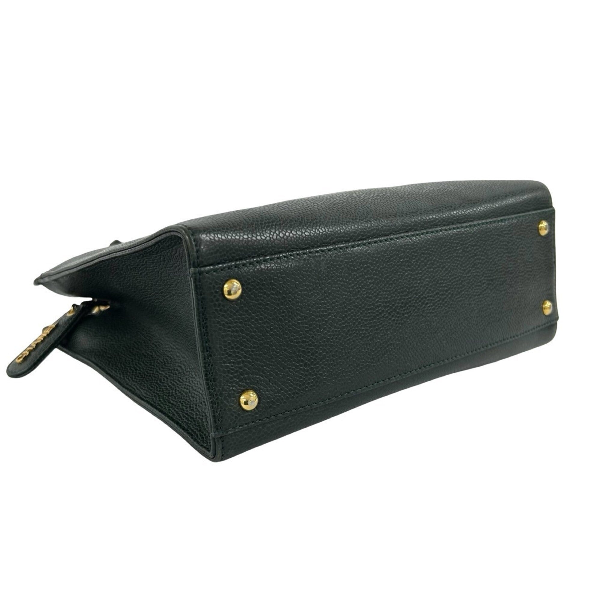Chanel Green Grained Calfskin Handbag (Pre-Owned)