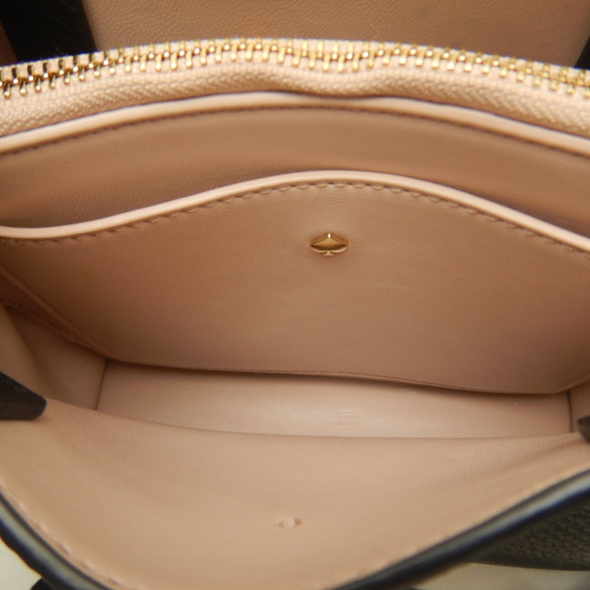Kate Spade Black Leather Handbag (Pre-Owned)