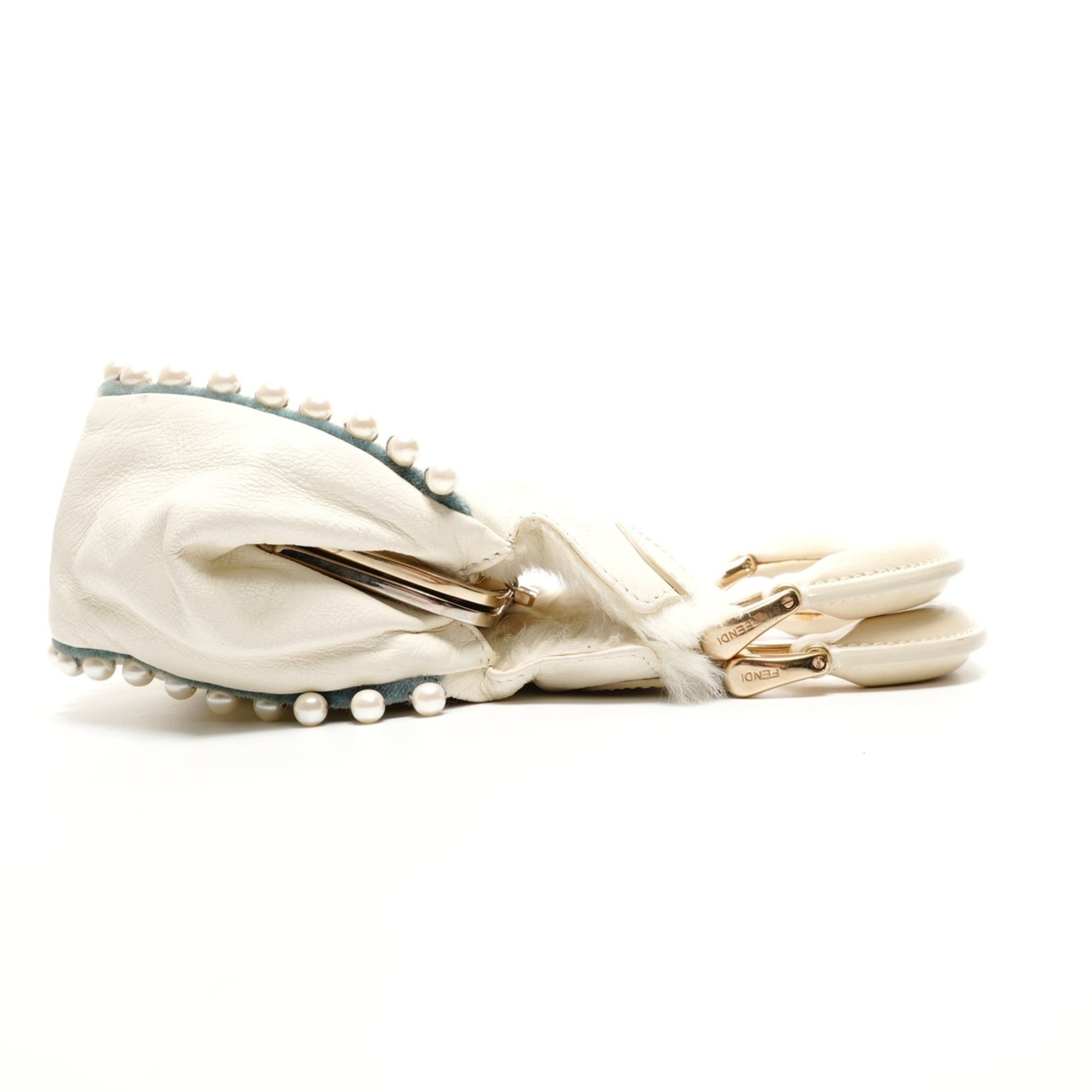 Fendi White Fur Leather Shoulder Bag (Pre-Owned)