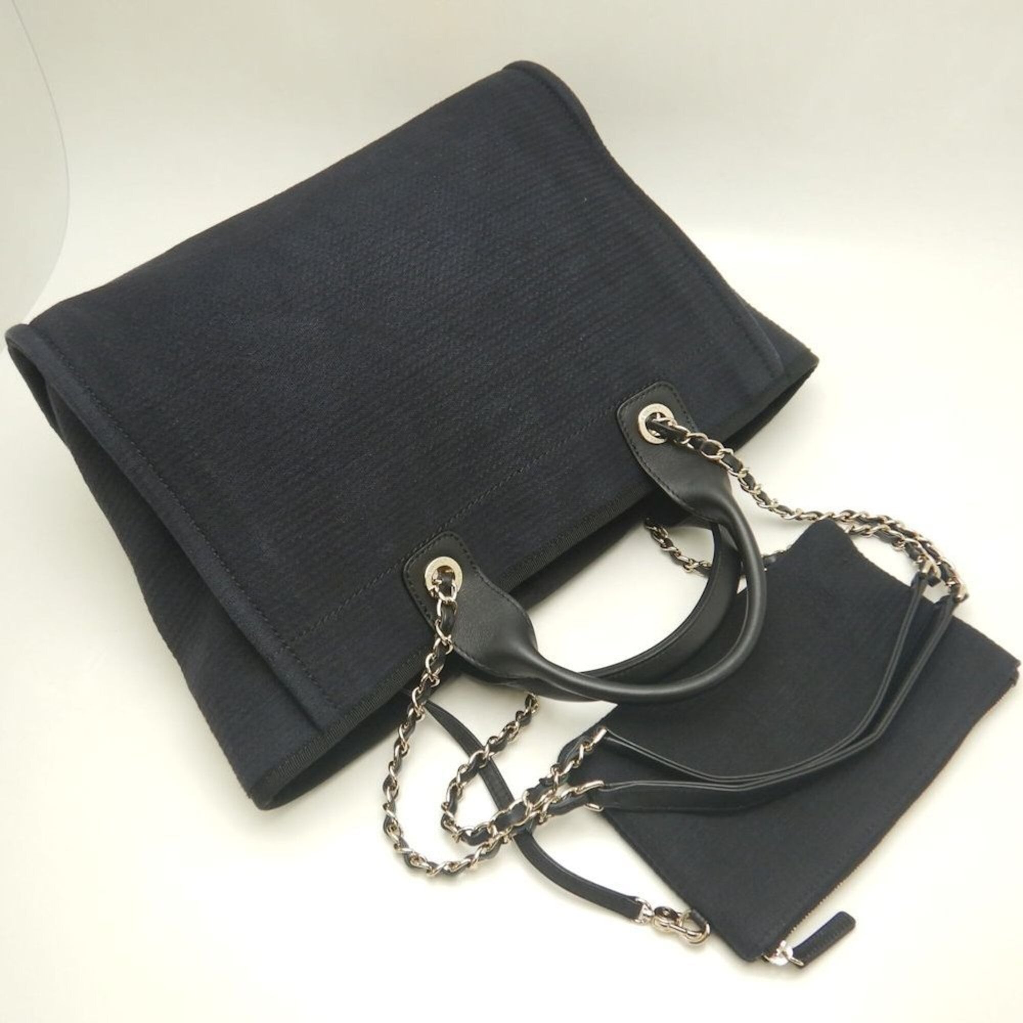 Chanel Black Canvas Leather Tote Bag (Pre-Owned)